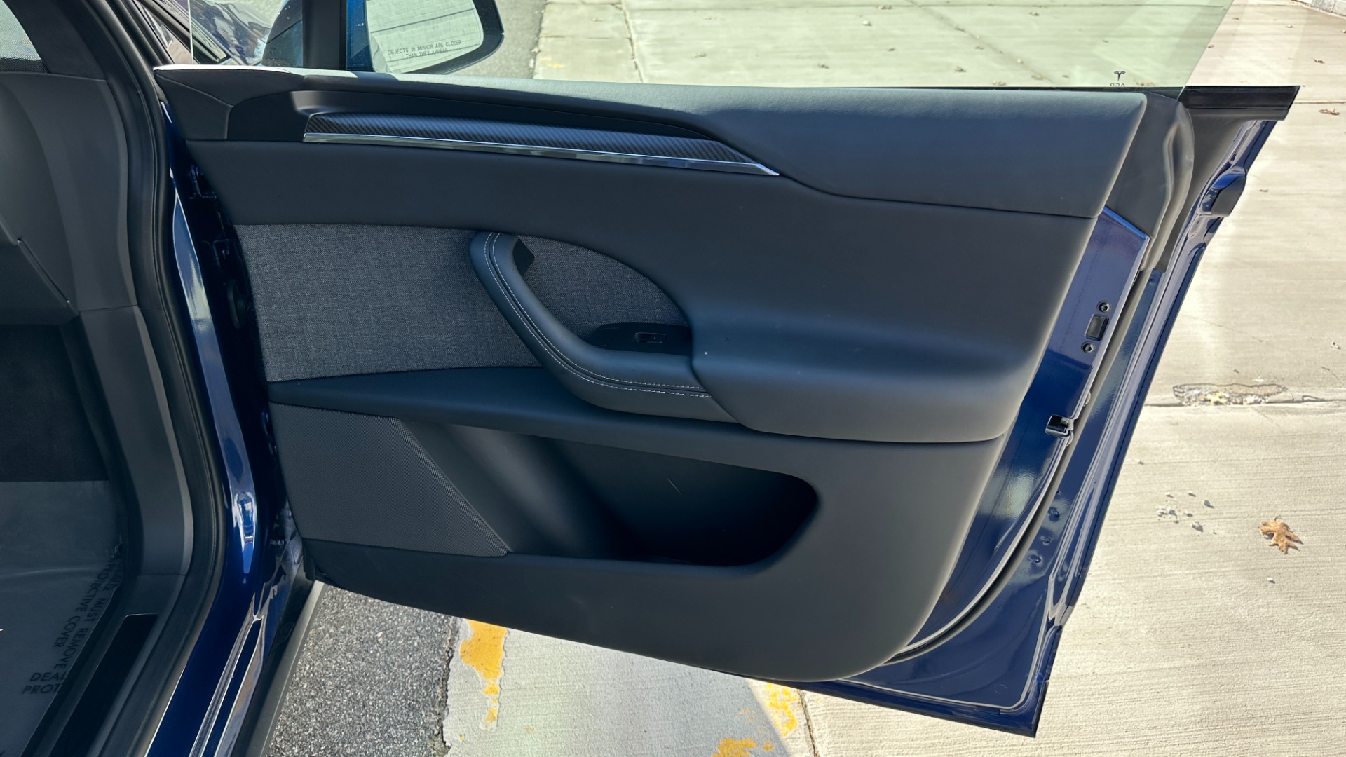 Used 2022 Tesla Model X PLAID / FULL SELF DRIVING CAPABILITY / CARBON FIBER TRIM / PREMIUM CONNECTI for sale Sold at Formula Imports in Charlotte NC 28227 31