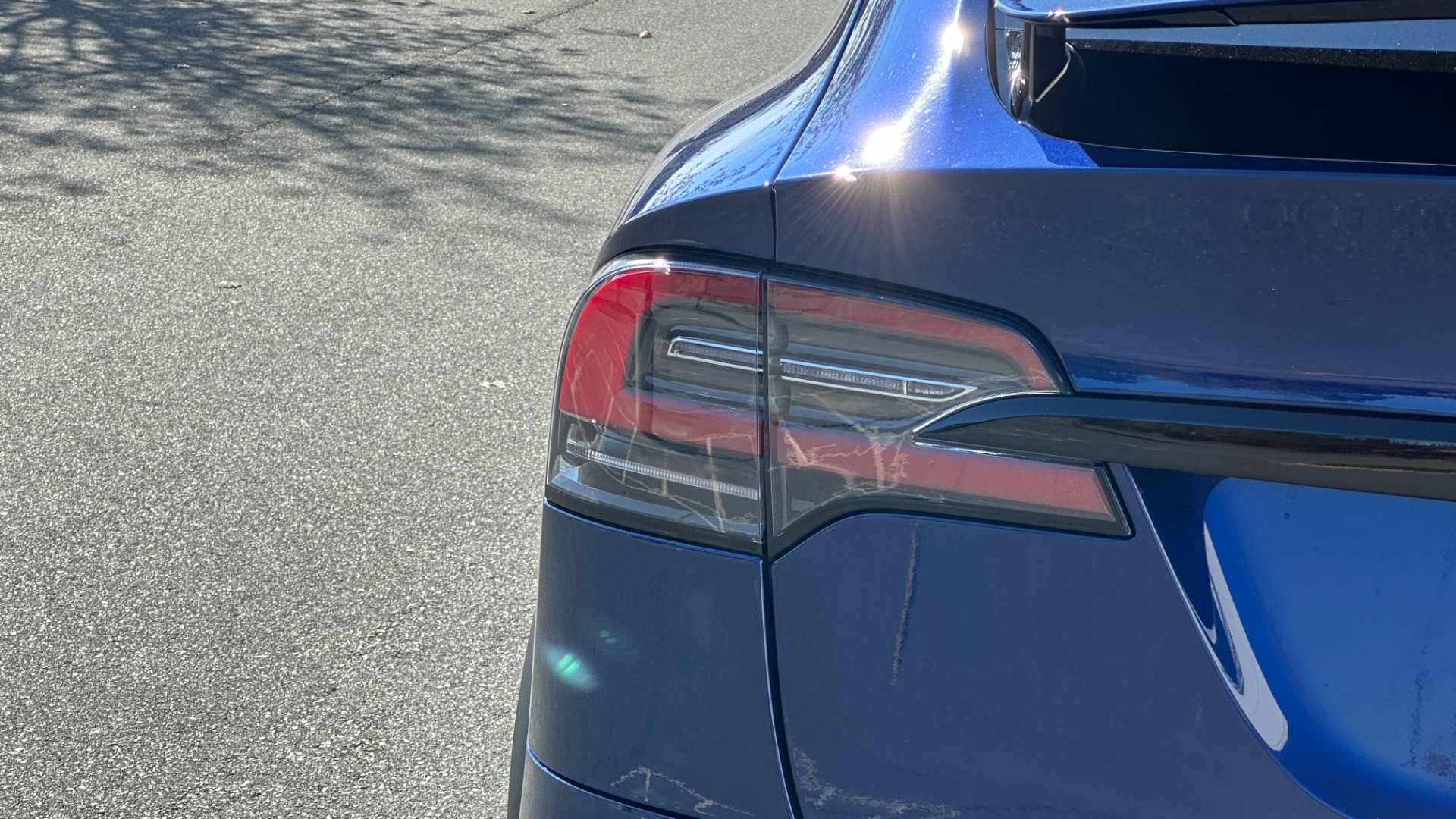 Used 2022 Tesla Model X PLAID / FULL SELF DRIVING CAPABILITY / CARBON FIBER TRIM / PREMIUM CONNECTI for sale Sold at Formula Imports in Charlotte NC 28227 42