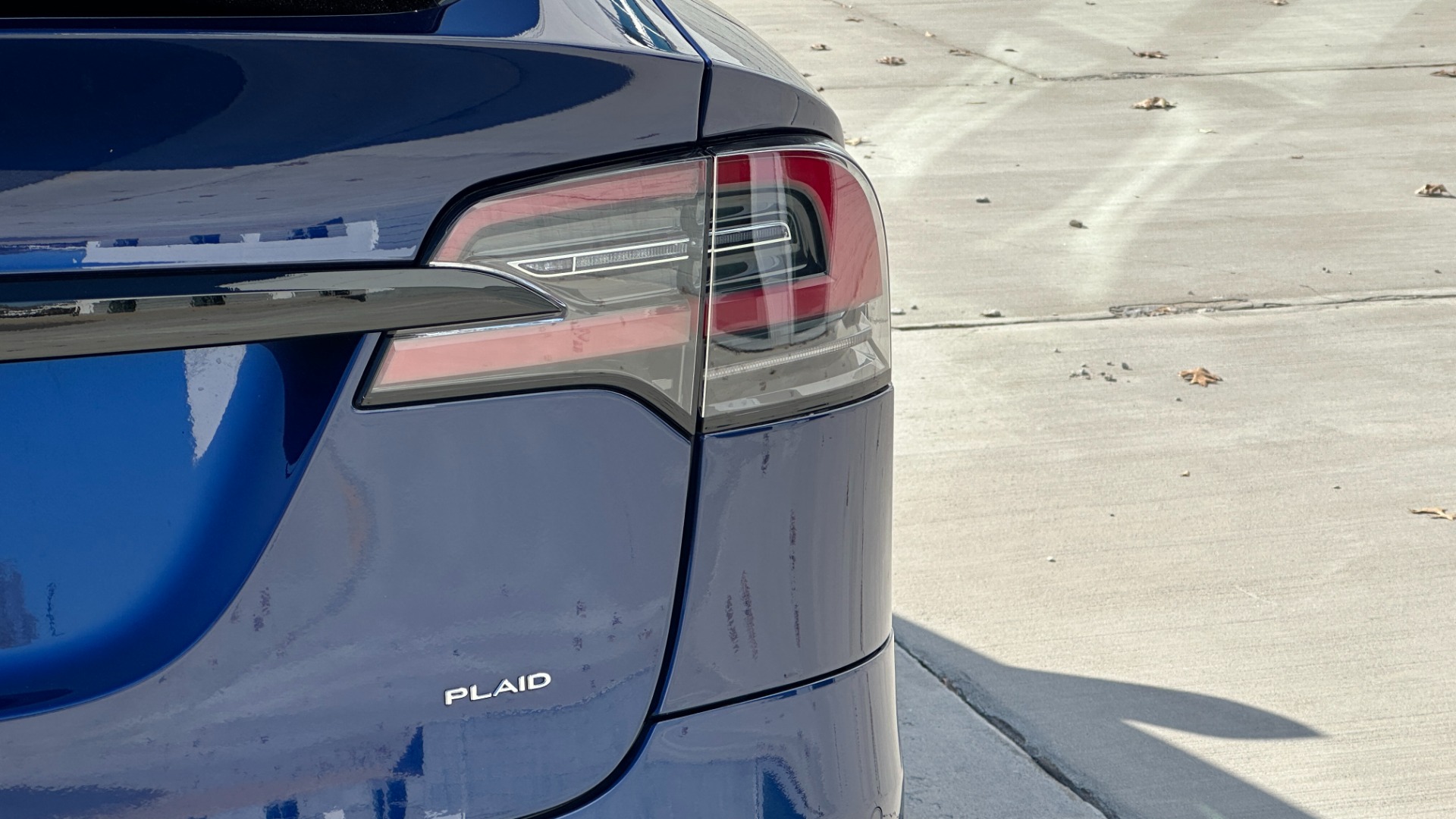 Used 2022 Tesla Model X PLAID / FULL SELF DRIVING CAPABILITY / CARBON FIBER TRIM / PREMIUM CONNECTI for sale Sold at Formula Imports in Charlotte NC 28227 43