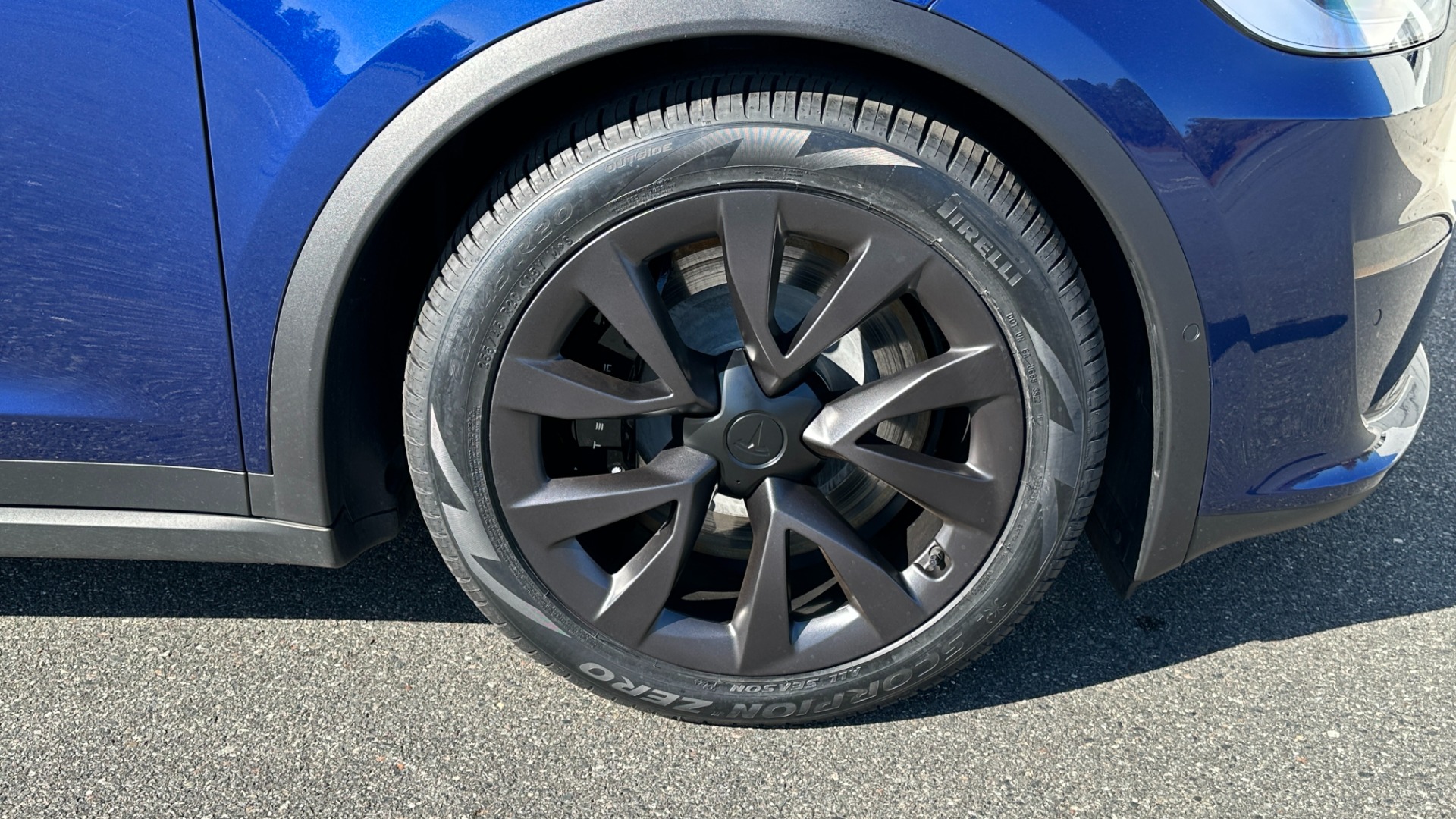 Used 2022 Tesla Model X PLAID / FULL SELF DRIVING CAPABILITY / CARBON FIBER TRIM / PREMIUM CONNECTI for sale Sold at Formula Imports in Charlotte NC 28227 45