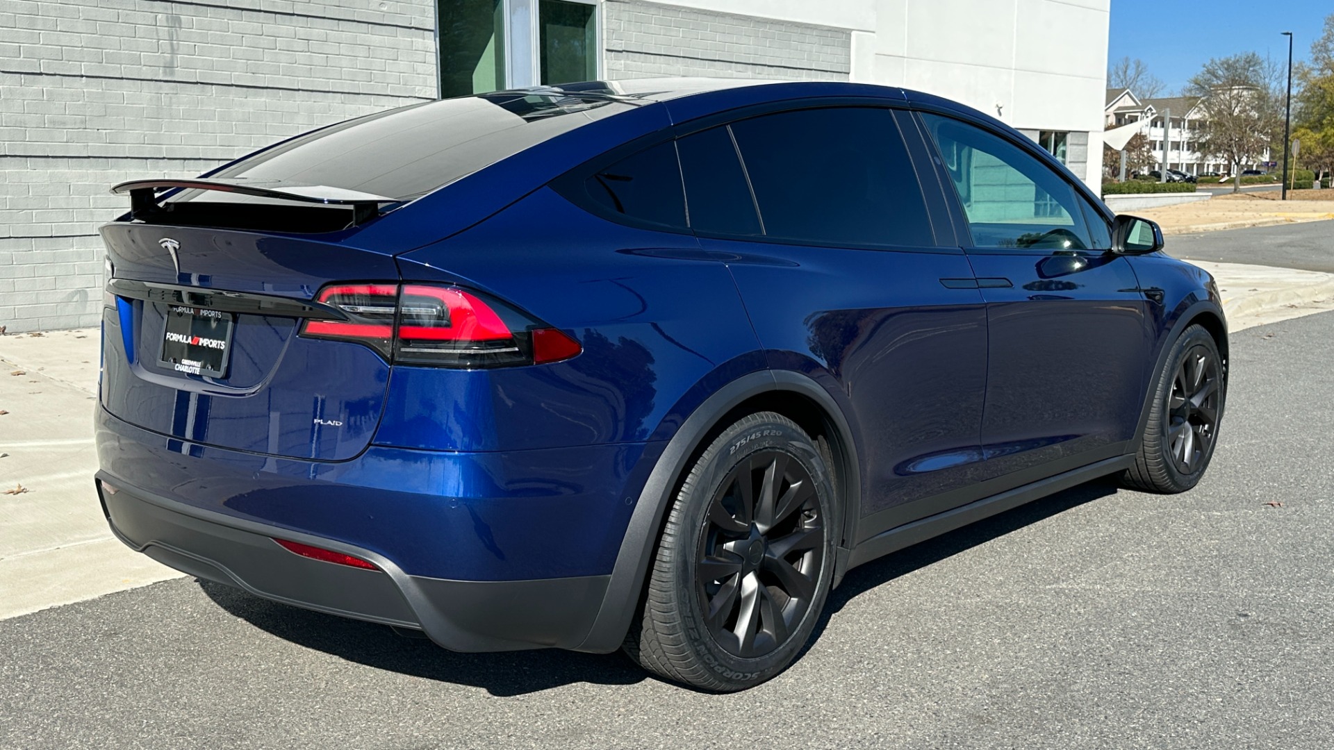 Used 2022 Tesla Model X PLAID / FULL SELF DRIVING CAPABILITY / CARBON FIBER TRIM / PREMIUM CONNECTI for sale Sold at Formula Imports in Charlotte NC 28227 7