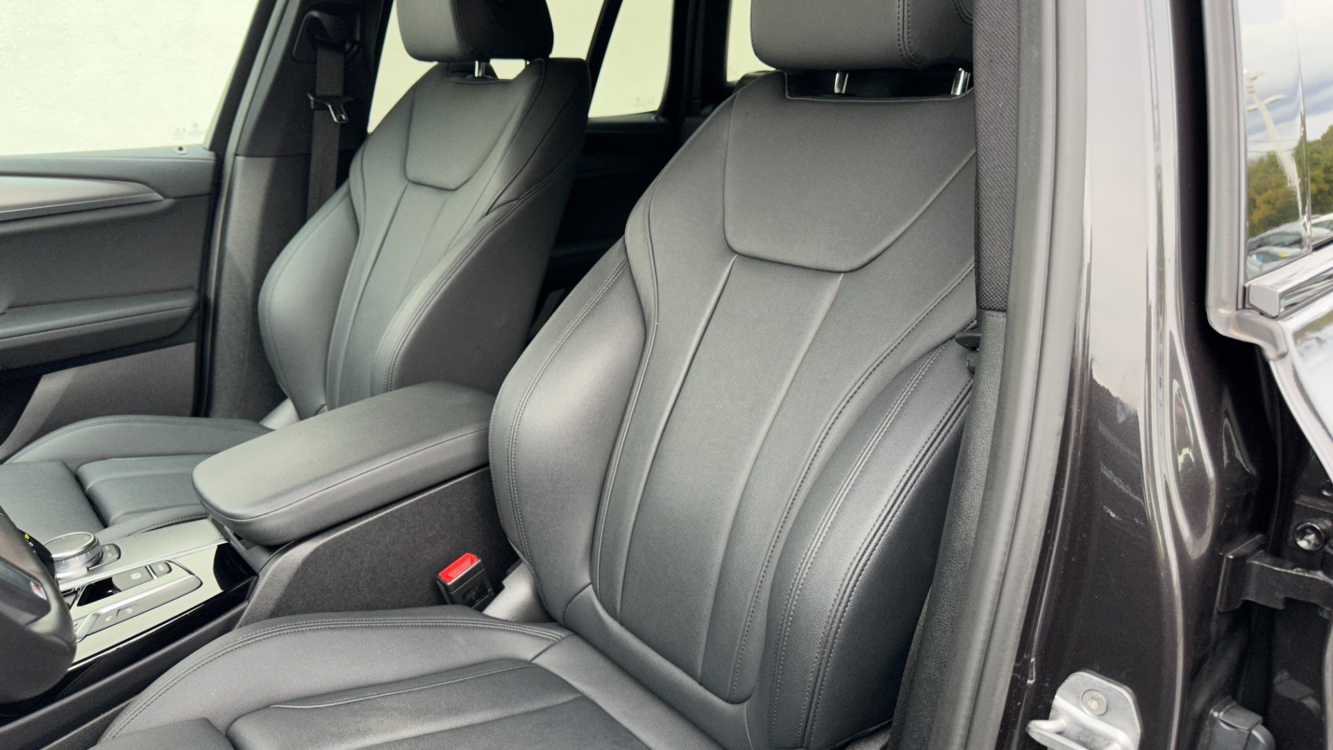 Used 2019 BMW X3 M40i / 21IN WHEELS / HEATED SEATS / NAVIGATION / HEATED STEERING for sale $44,995 at Formula Imports in Charlotte NC 28227 12