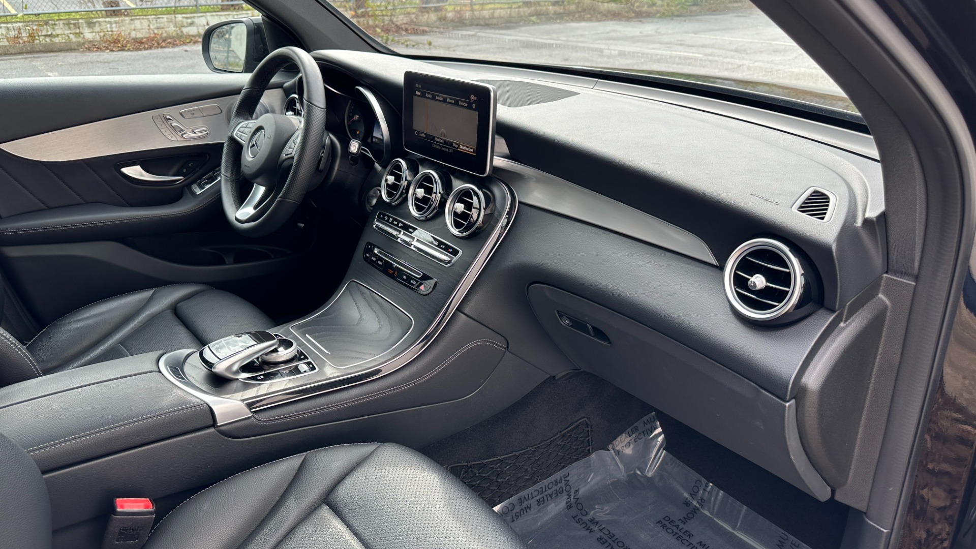 Used 2019 Mercedes-Benz GLC GLC 300 for sale Sold at Formula Imports in Charlotte NC 28227 29