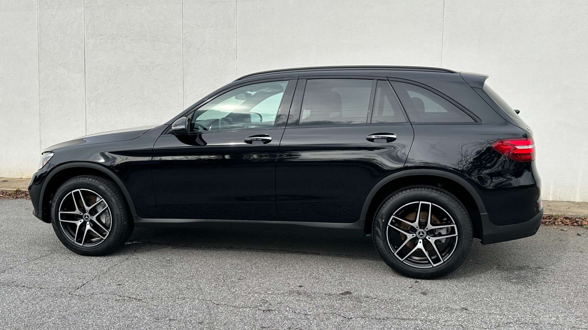 Used 2019 Mercedes-Benz GLC GLC 300 for sale Sold at Formula Imports in Charlotte NC 28227 3