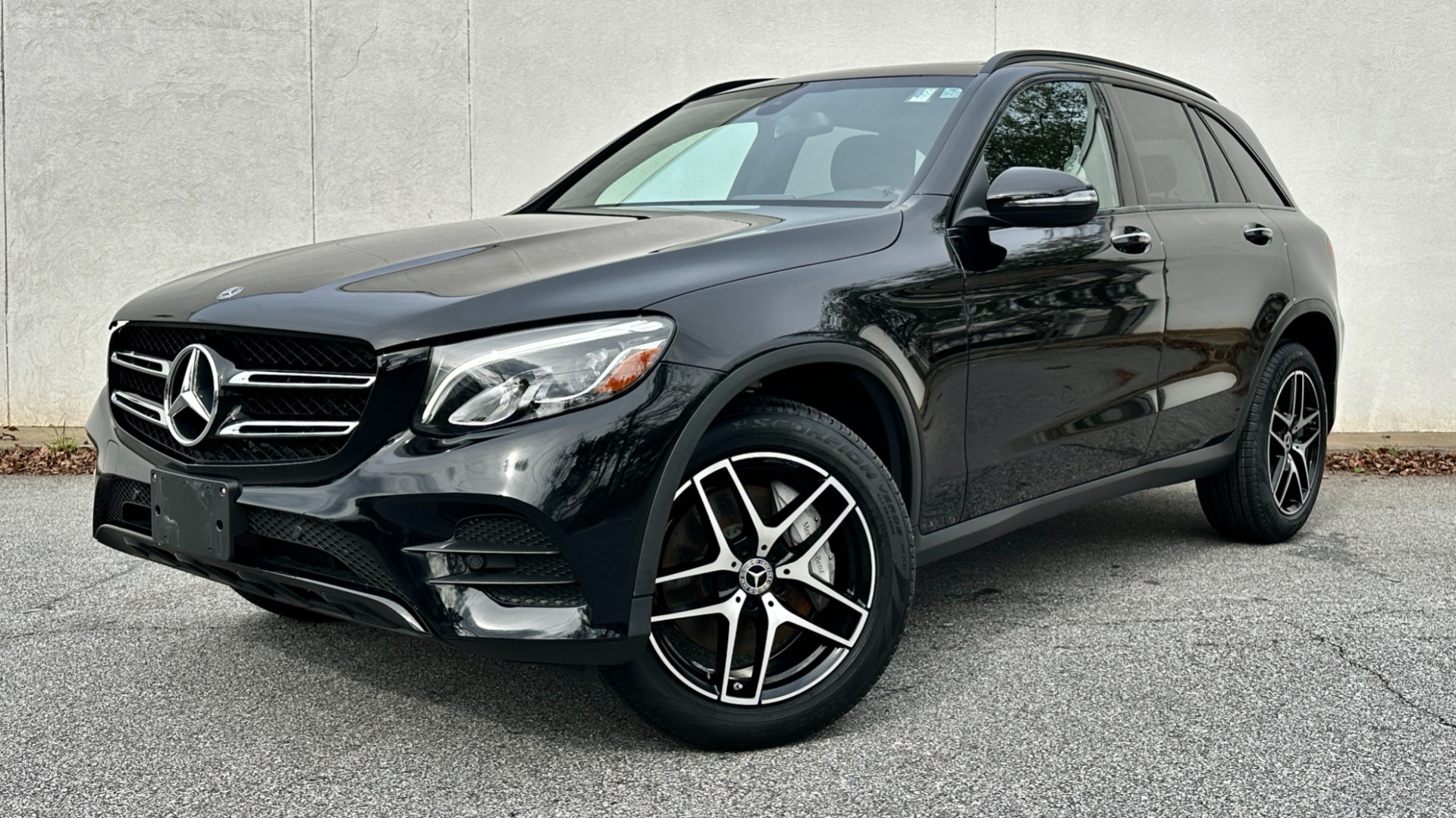 Used 2019 Mercedes-Benz GLC GLC 300 / AMBIENT LIGHTS / BURMESTER / NIGHT PACKAGE / PREMIUM for sale $34,995 at Formula Imports in Charlotte NC 28227 1