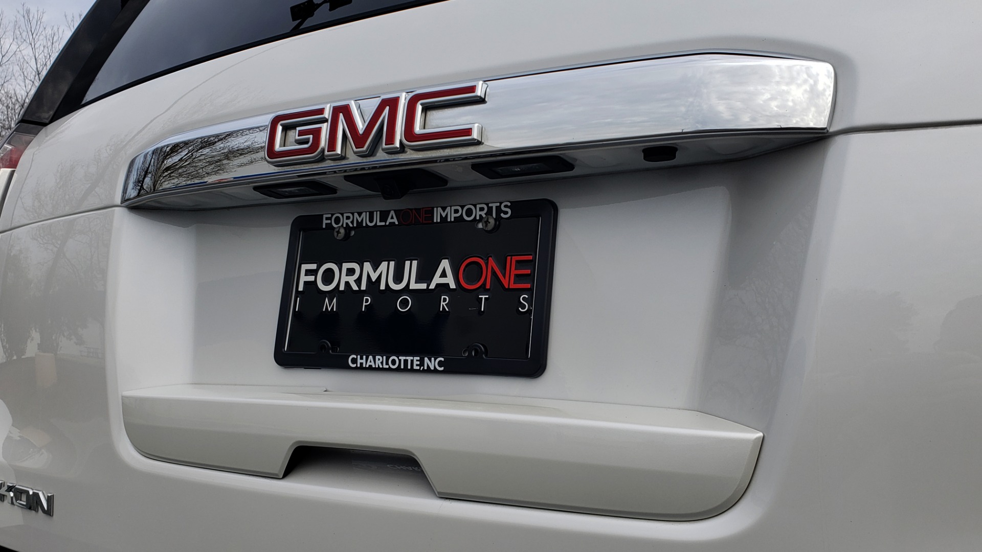 Used 2018 GMC YUKON DENALI 4WD / NAV / SUNROOF / BOSE / 3-ROW / REARVIEW for sale Sold at Formula Imports in Charlotte NC 28227 35