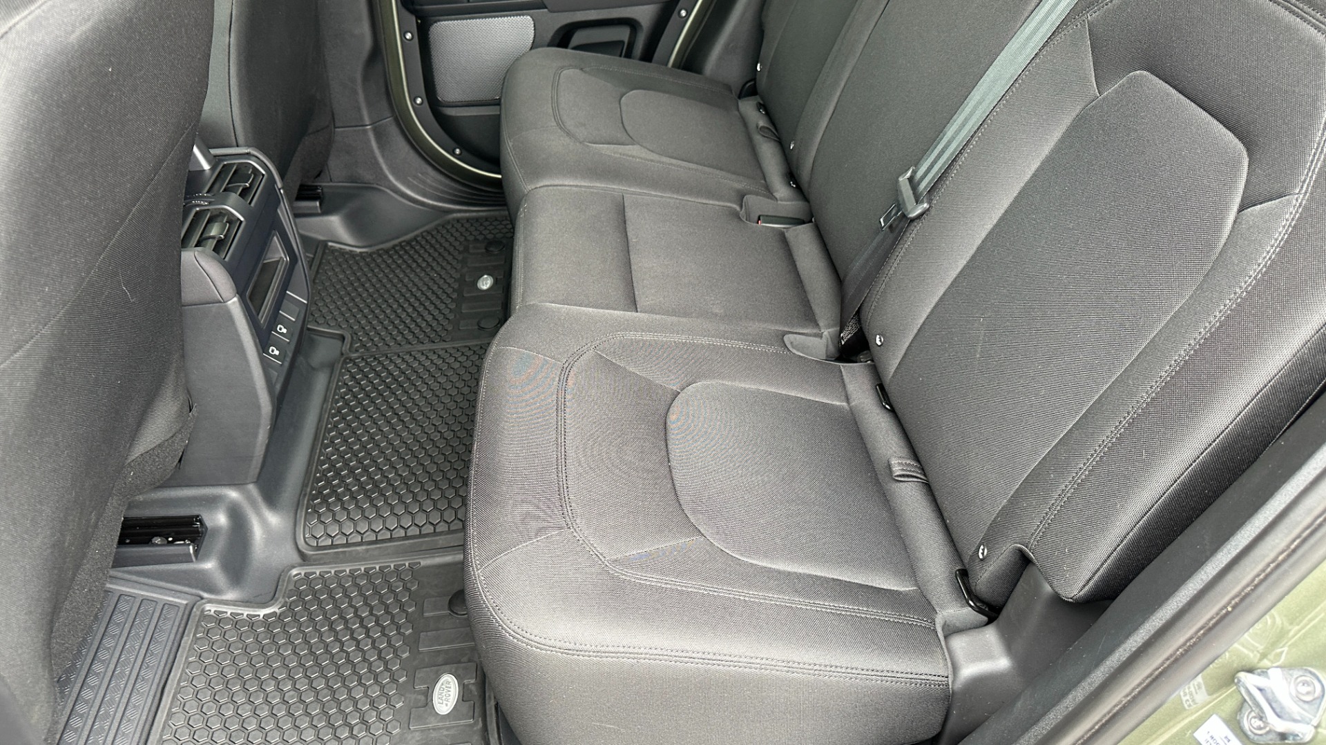 Used 2023 Land Rover Defender 110 STANDARD / ROOF RACK / UPGRADED WHEELS / CLOTH INTERIOR / 4WD for sale Sold at Formula Imports in Charlotte NC 28227 15