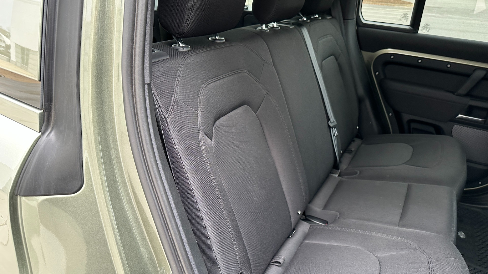Used 2023 Land Rover Defender 110 STANDARD / ROOF RACK / UPGRADED WHEELS / CLOTH INTERIOR / 4WD for sale Sold at Formula Imports in Charlotte NC 28227 17