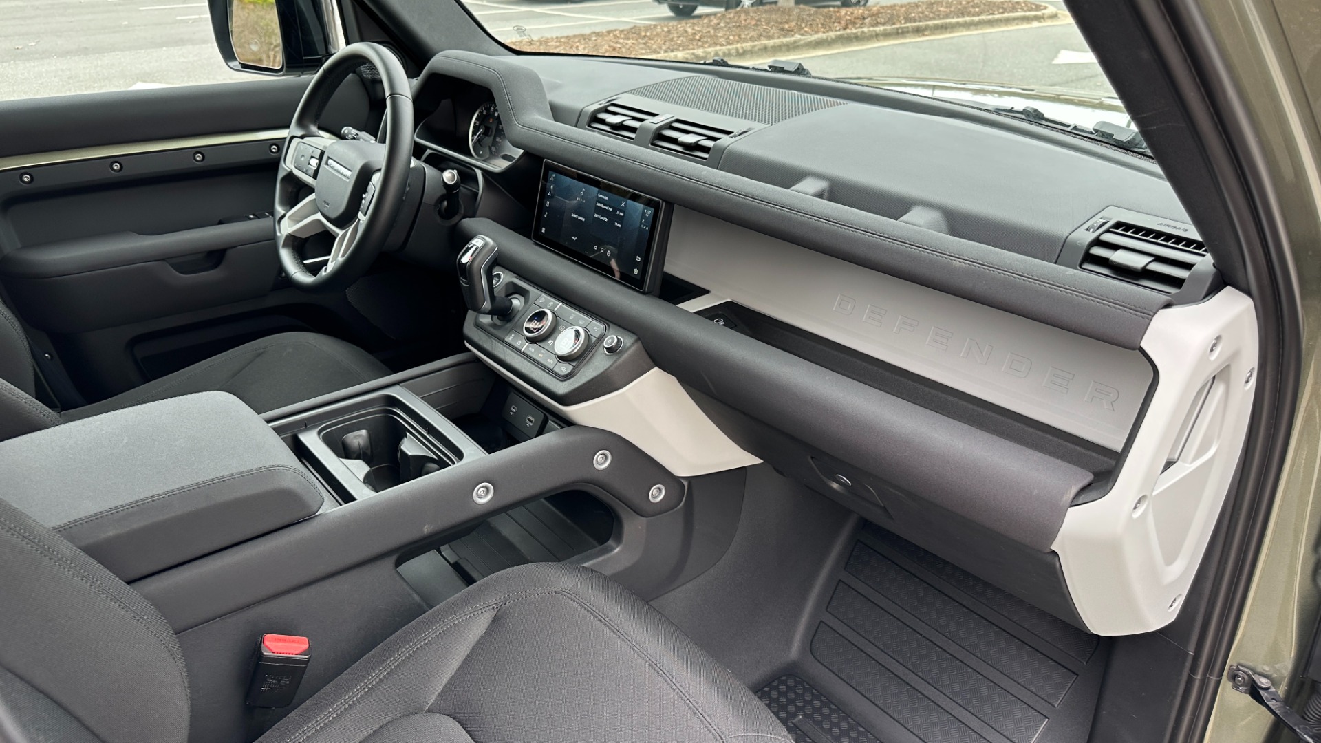 Used 2023 Land Rover Defender 110 STANDARD / ROOF RACK / UPGRADED WHEELS / CLOTH INTERIOR / 4WD for sale Sold at Formula Imports in Charlotte NC 28227 18