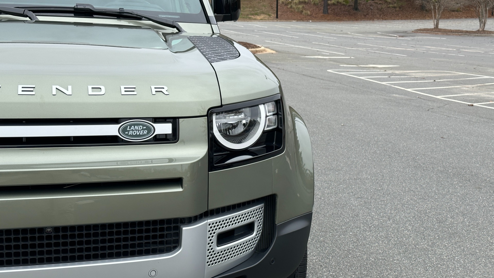 Used 2023 Land Rover Defender 110 STANDARD / ROOF RACK / UPGRADED WHEELS / CLOTH INTERIOR / 4WD for sale Sold at Formula Imports in Charlotte NC 28227 25