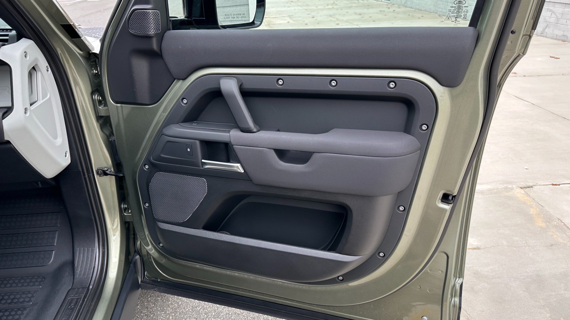 Used 2023 Land Rover Defender 110 STANDARD / ROOF RACK / UPGRADED WHEELS / CLOTH INTERIOR / 4WD for sale Sold at Formula Imports in Charlotte NC 28227 43