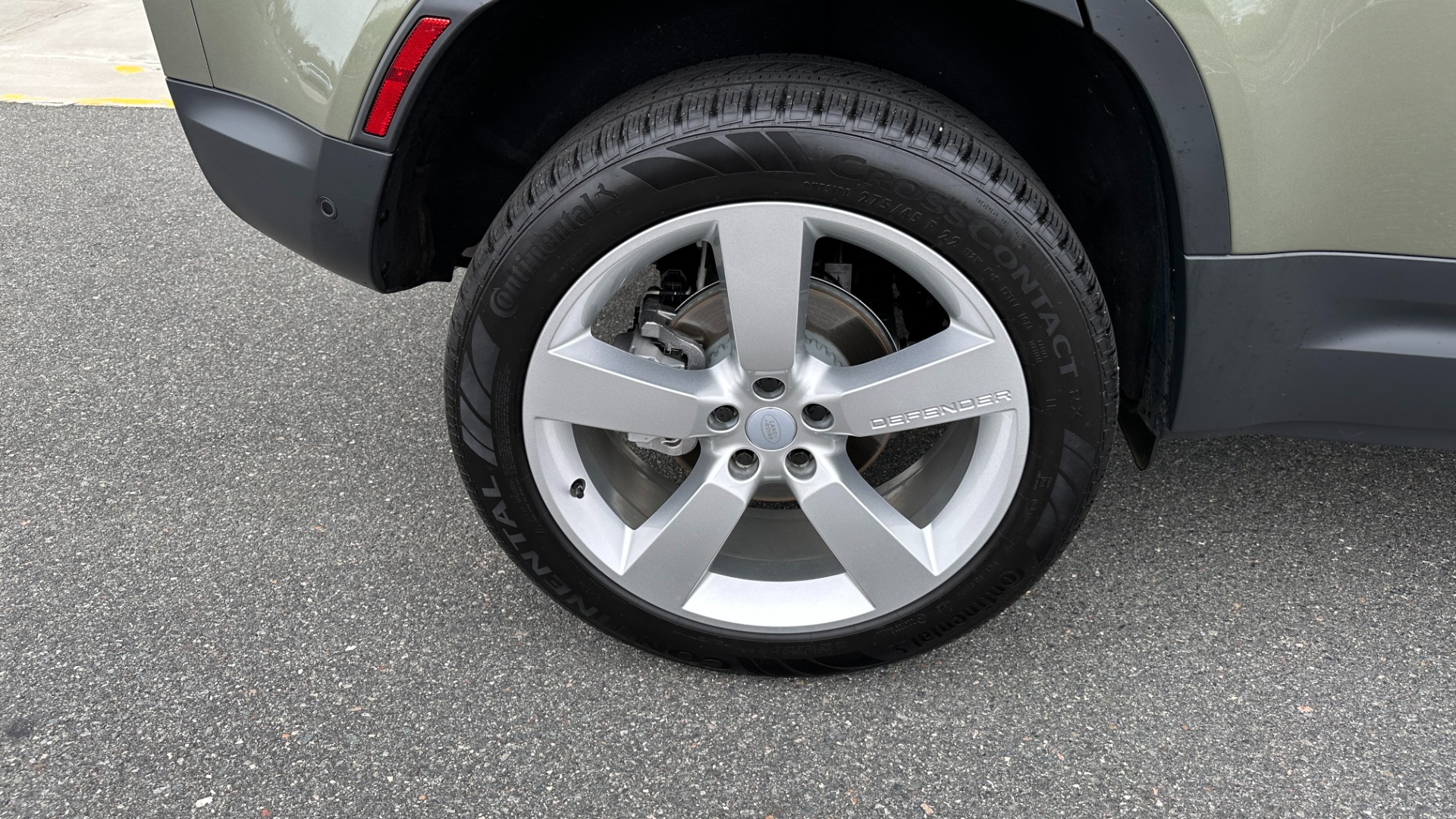 Used 2023 Land Rover Defender 110 STANDARD / ROOF RACK / UPGRADED WHEELS / CLOTH INTERIOR / 4WD for sale Sold at Formula Imports in Charlotte NC 28227 44