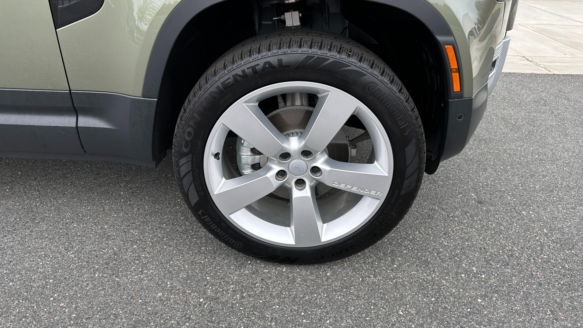 Used 2023 Land Rover Defender 110 STANDARD / ROOF RACK / UPGRADED WHEELS / CLOTH INTERIOR / 4WD for sale Sold at Formula Imports in Charlotte NC 28227 45