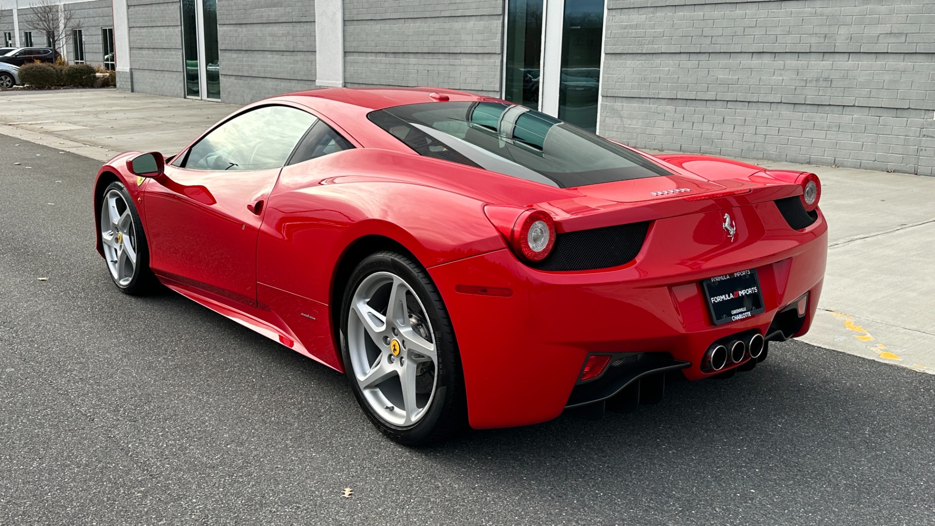 Used 2010 Ferrari 458 ITALIA ROSSO CORSA / LOW MILES / CRUISE CONTROL / FERRARI SHIELDS / PPF for sale Sold at Formula Imports in Charlotte NC 28227 4