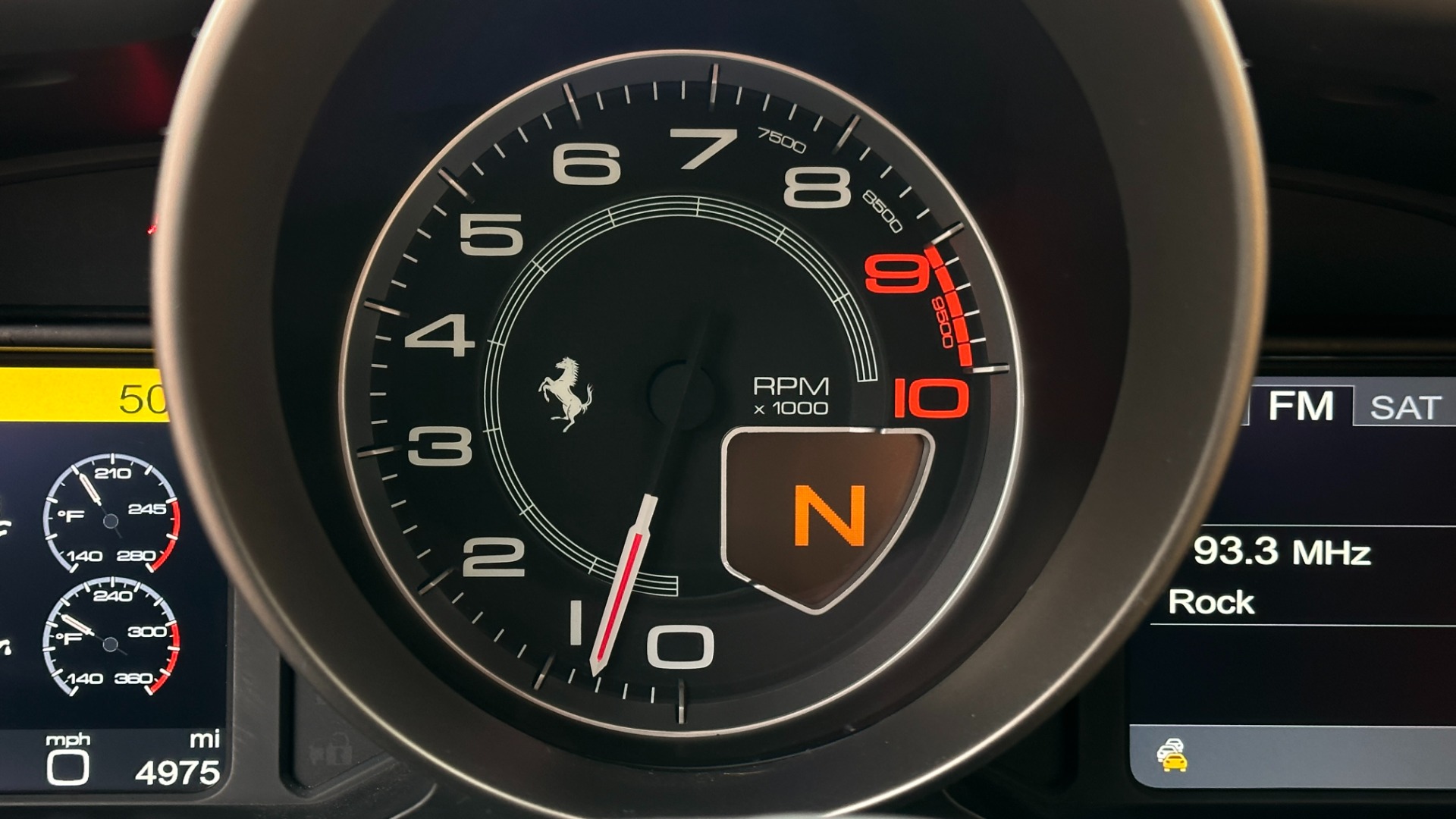 Used 2010 Ferrari 458 ITALIA ROSSO CORSA / LOW MILES / CRUISE CONTROL / FERRARI SHIELDS / PPF for sale Sold at Formula Imports in Charlotte NC 28227 47