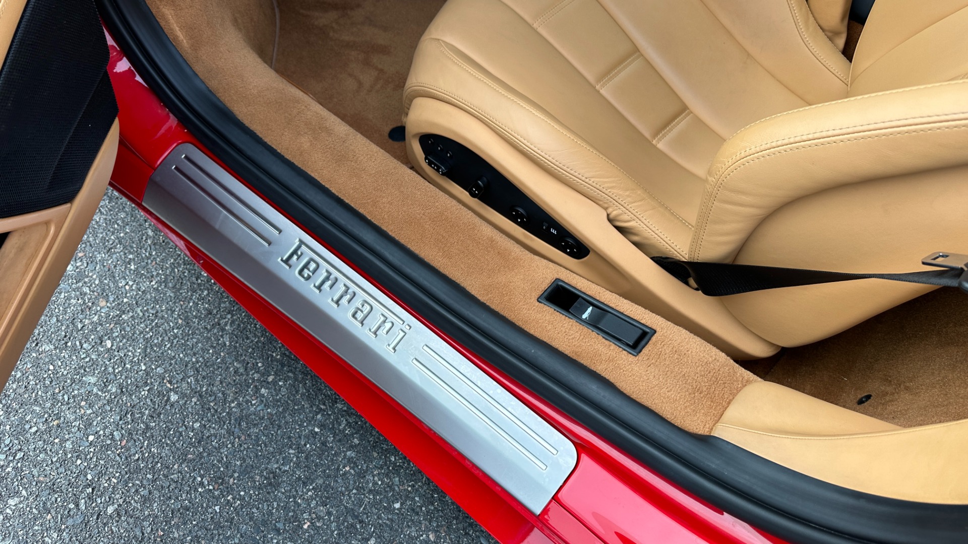 Used 2010 Ferrari 458 ITALIA ROSSO CORSA / LOW MILES / CRUISE CONTROL / FERRARI SHIELDS / PPF for sale Sold at Formula Imports in Charlotte NC 28227 48