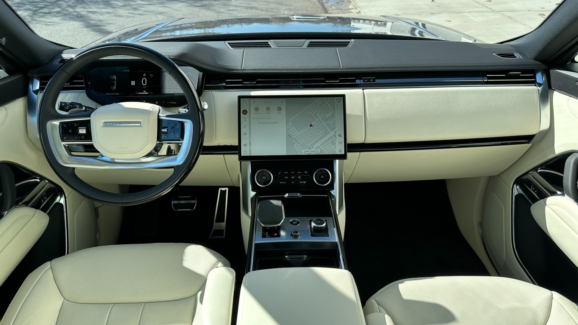 Used 2023 Land Rover Range Rover SE / 22IN DIAMOND WHEELS / SHADOW EXTERIOR / CHARENTE GREY / BLACK ROOF for sale Sold at Formula Imports in Charlotte NC 28227 34