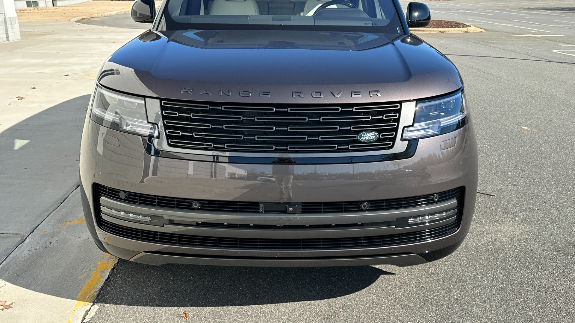 Used 2023 Land Rover Range Rover SE / 22IN DIAMOND WHEELS / SHADOW EXTERIOR / CHARENTE GREY / BLACK ROOF for sale Sold at Formula Imports in Charlotte NC 28227 8