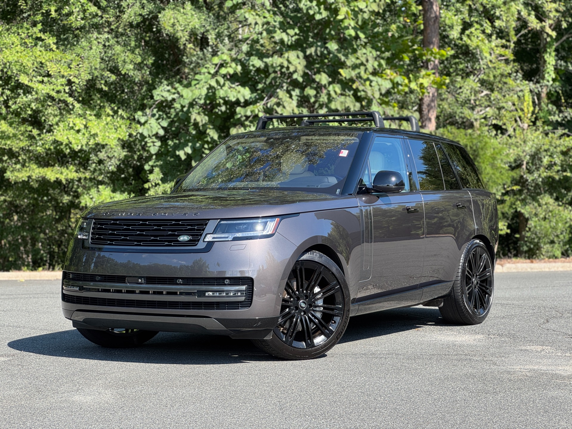 Used 2023 Land Rover Range Rover SE for sale Call for price at Formula Imports in Charlotte NC 28227 1