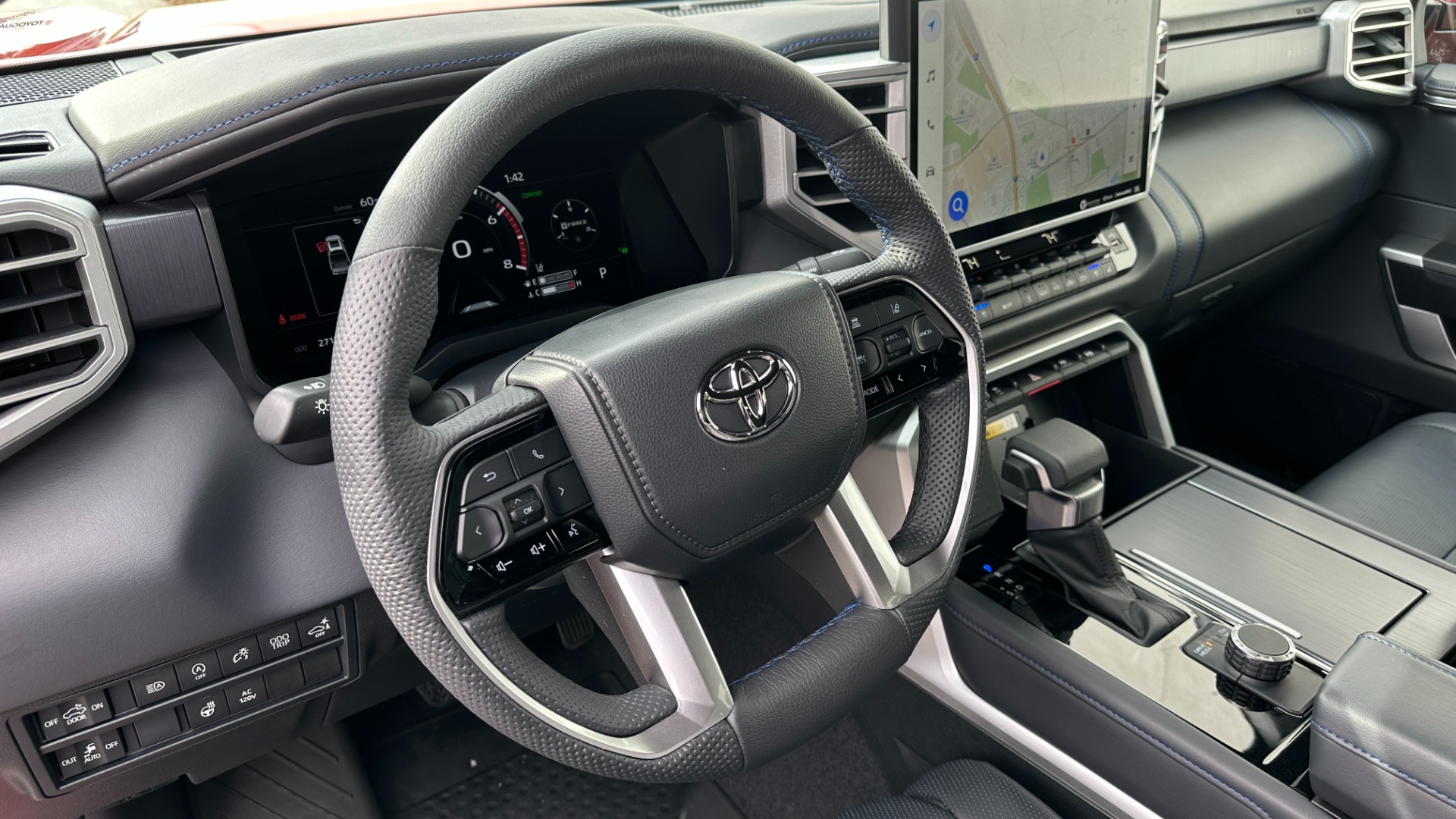 Used 2022 Toyota Tundra 2WD PLATINUM / ADVANCED / POWER RUNNING BOARDS / LEATHER / PAINT PROTECTION for sale $62,995 at Formula Imports in Charlotte NC 28227 14