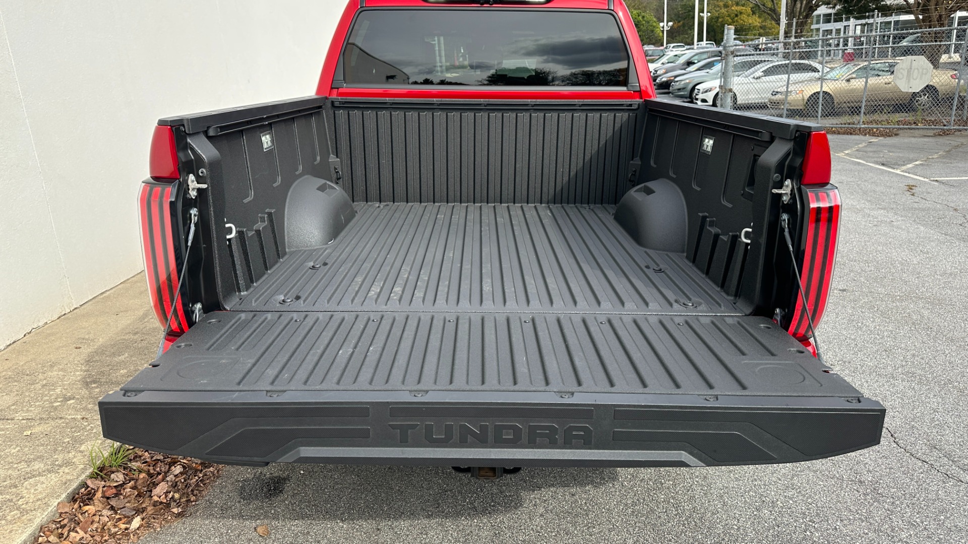 Used 2022 Toyota Tundra 2WD PLATINUM / ADVANCED / POWER RUNNING BOARDS / LEATHER / PAINT PROTECTION for sale Sold at Formula Imports in Charlotte NC 28227 34