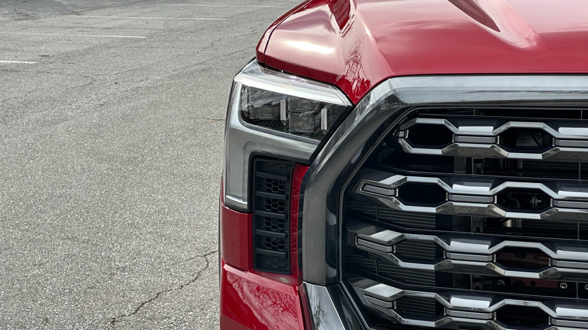 Used 2022 Toyota Tundra 2WD PLATINUM / ADVANCED / POWER RUNNING BOARDS / LEATHER / PAINT PROTECTION for sale Sold at Formula Imports in Charlotte NC 28227 38