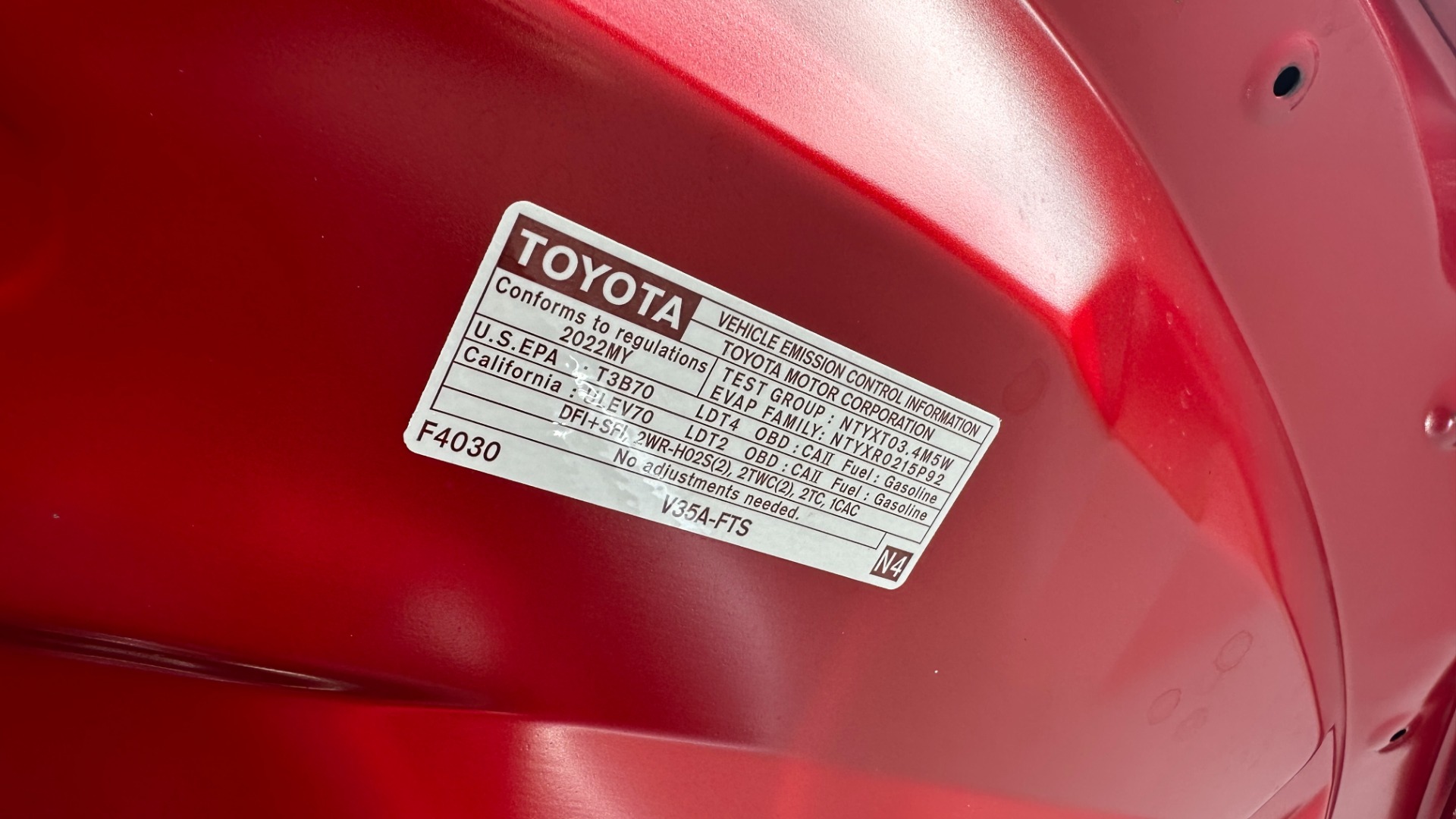Used 2022 Toyota Tundra 2WD PLATINUM / ADVANCED / POWER RUNNING BOARDS / LEATHER / PAINT PROTECTION for sale $62,995 at Formula Imports in Charlotte NC 28227 40