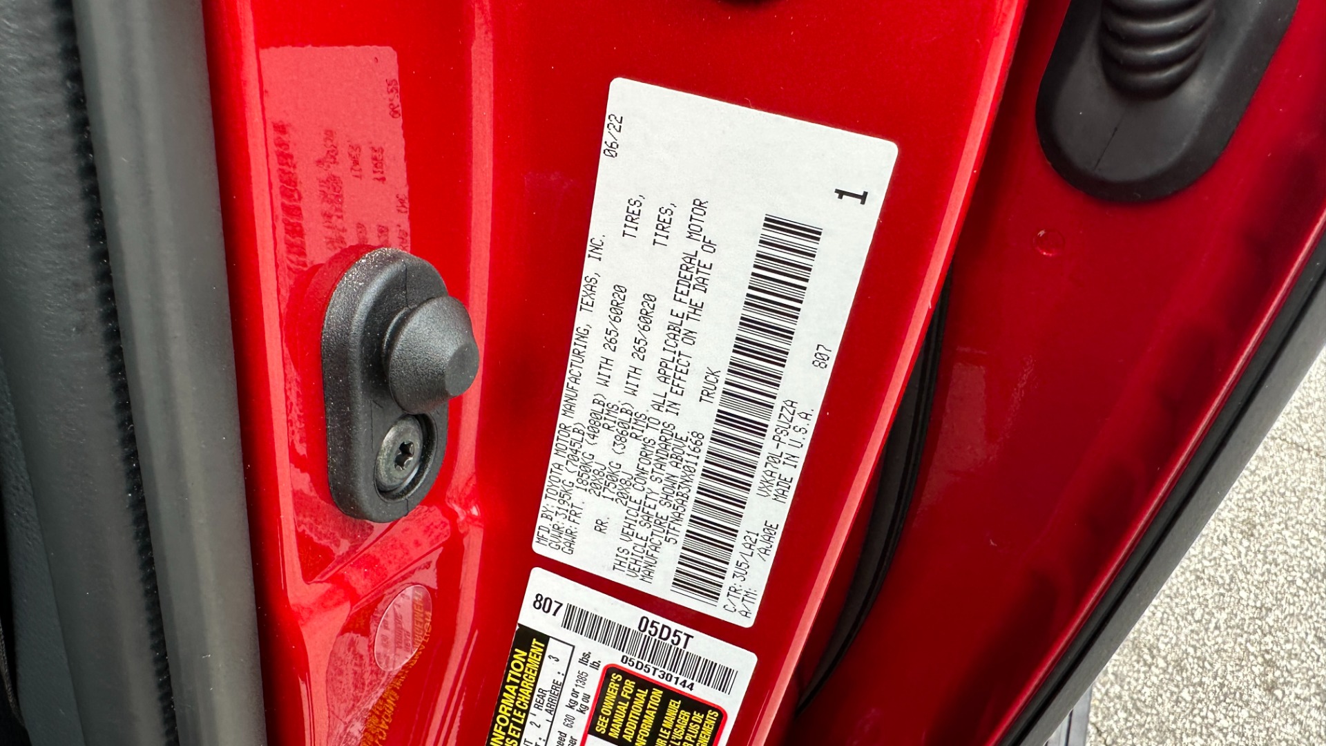Used 2022 Toyota Tundra 2WD PLATINUM / ADVANCED / POWER RUNNING BOARDS / LEATHER / PAINT PROTECTION for sale Sold at Formula Imports in Charlotte NC 28227 41