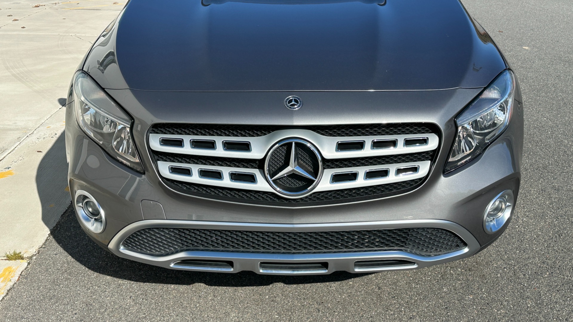 Used 2018 Mercedes-Benz GLA GLA 250 / PANORAMIC SUNROOF / BLIND SPOT ASSIST / HEATED FRONT SEATS for sale $27,999 at Formula Imports in Charlotte NC 28227 8