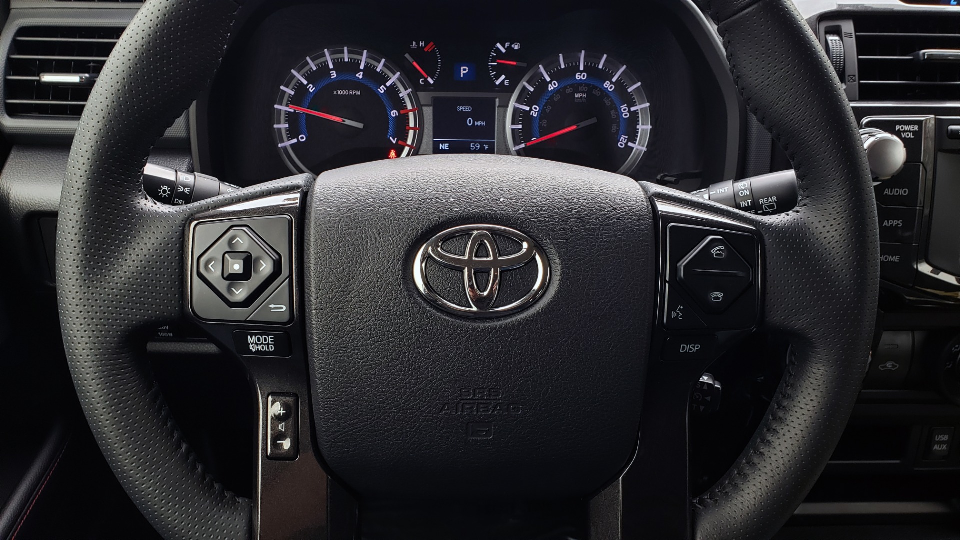 Used 2018 Toyota 4RUNNER TRD OFF-ROAD 4X4 / V6 / AUTO / LEATHER / LOW MILES! for sale Sold at Formula Imports in Charlotte NC 28227 12