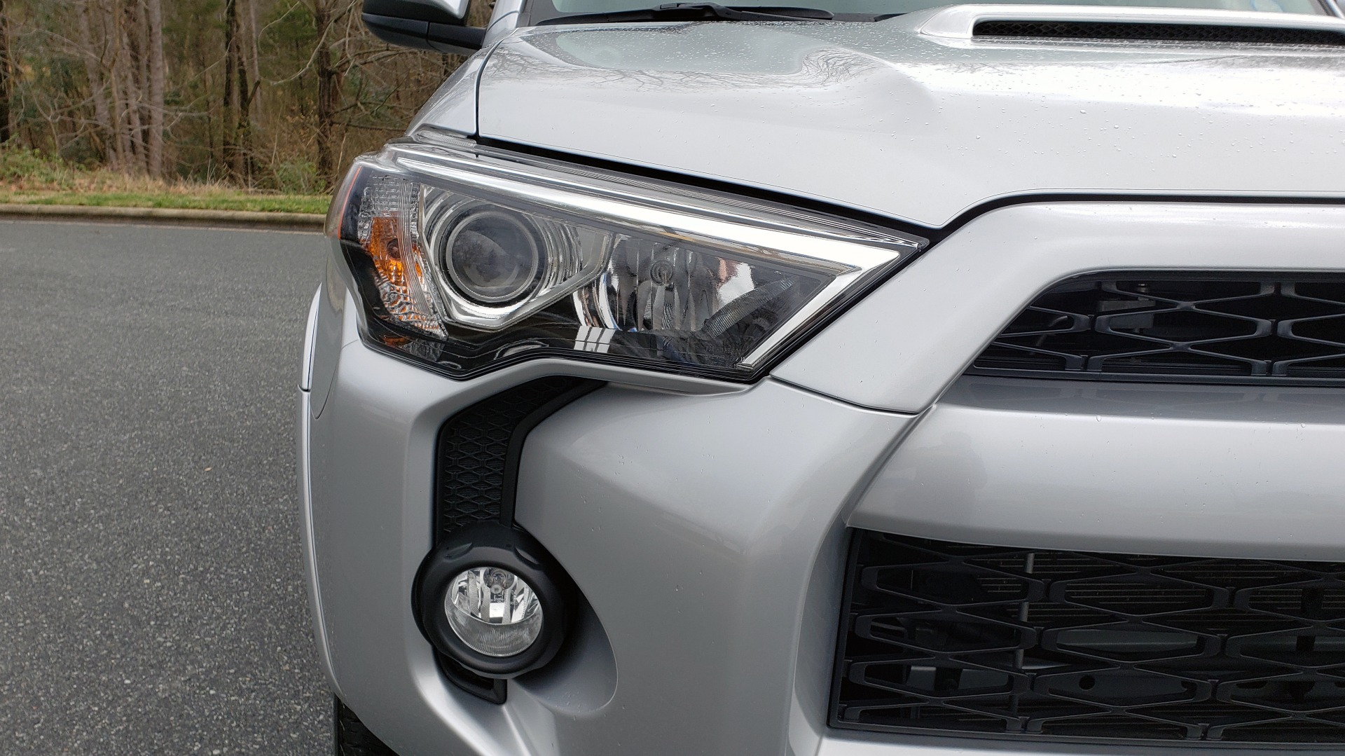 Used 2018 Toyota 4RUNNER TRD OFF-ROAD 4X4 / V6 / AUTO / LEATHER / LOW MILES! for sale Sold at Formula Imports in Charlotte NC 28227 26