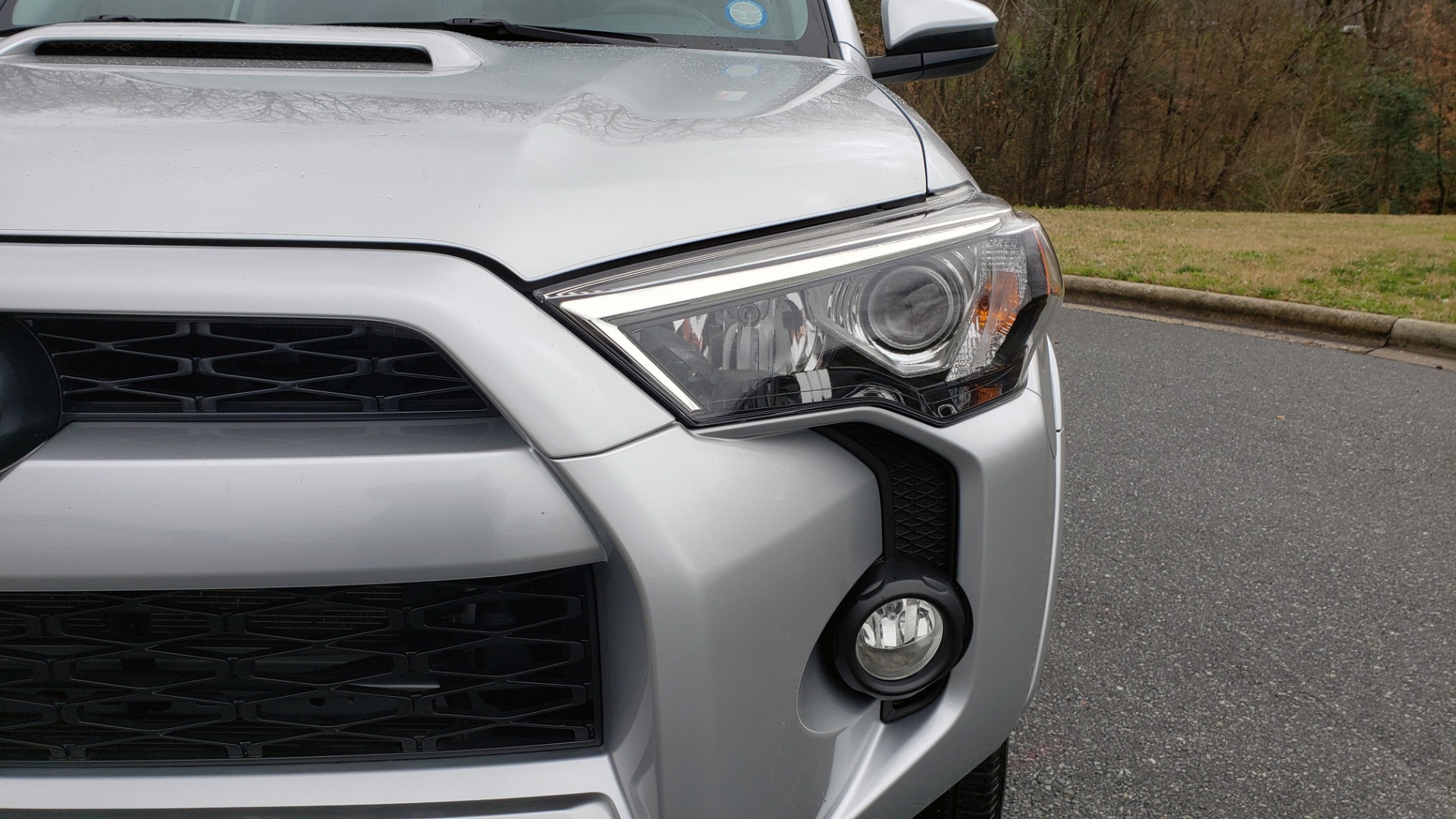 Used 2018 Toyota 4RUNNER TRD OFF-ROAD 4X4 / V6 / AUTO / LEATHER / LOW MILES! for sale Sold at Formula Imports in Charlotte NC 28227 27