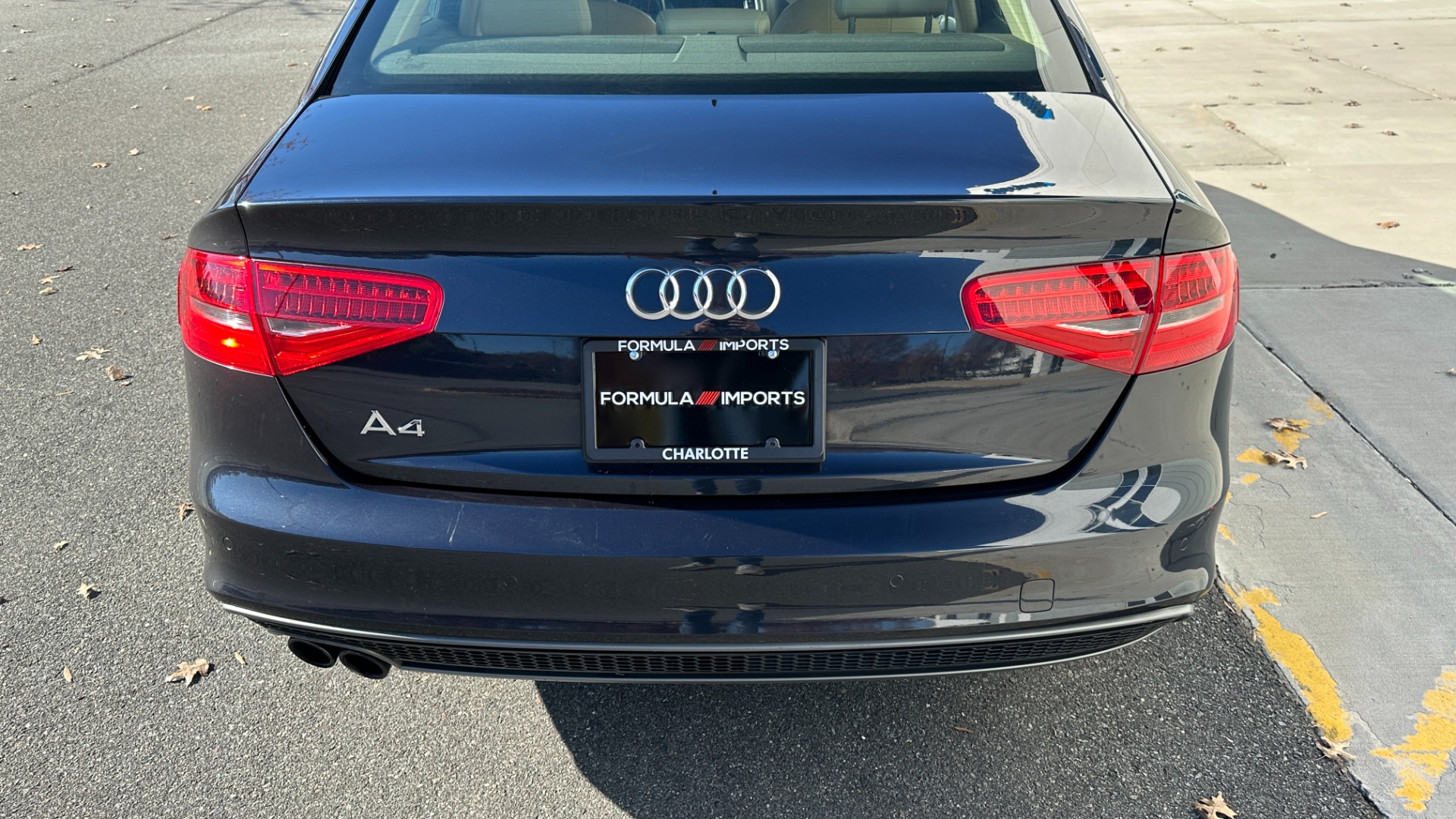 Used 2014 Audi A4 PREMIUM PLUS / NAVIGATION PLUS / BLINDSPOT ASSIST / LEATHER / SUNROOF for sale $19,298 at Formula Imports in Charlotte NC 28227 9