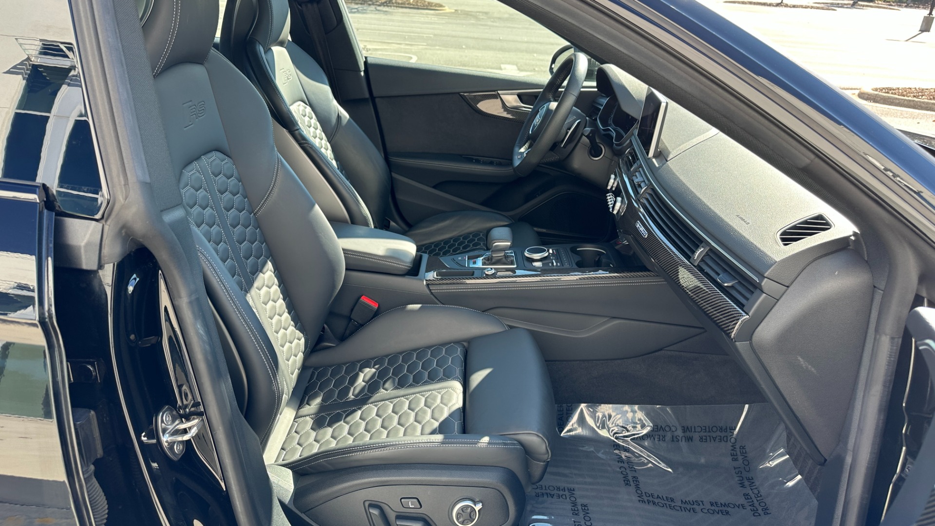 Used 2019 Audi RS 5 Sportback 2.9T QUATTRO / BLACK OPTIC / CARBON FIBER / NAPPA LEATHER / DYNAMIC PLUS for sale $71,999 at Formula Imports in Charlotte NC 28227 12