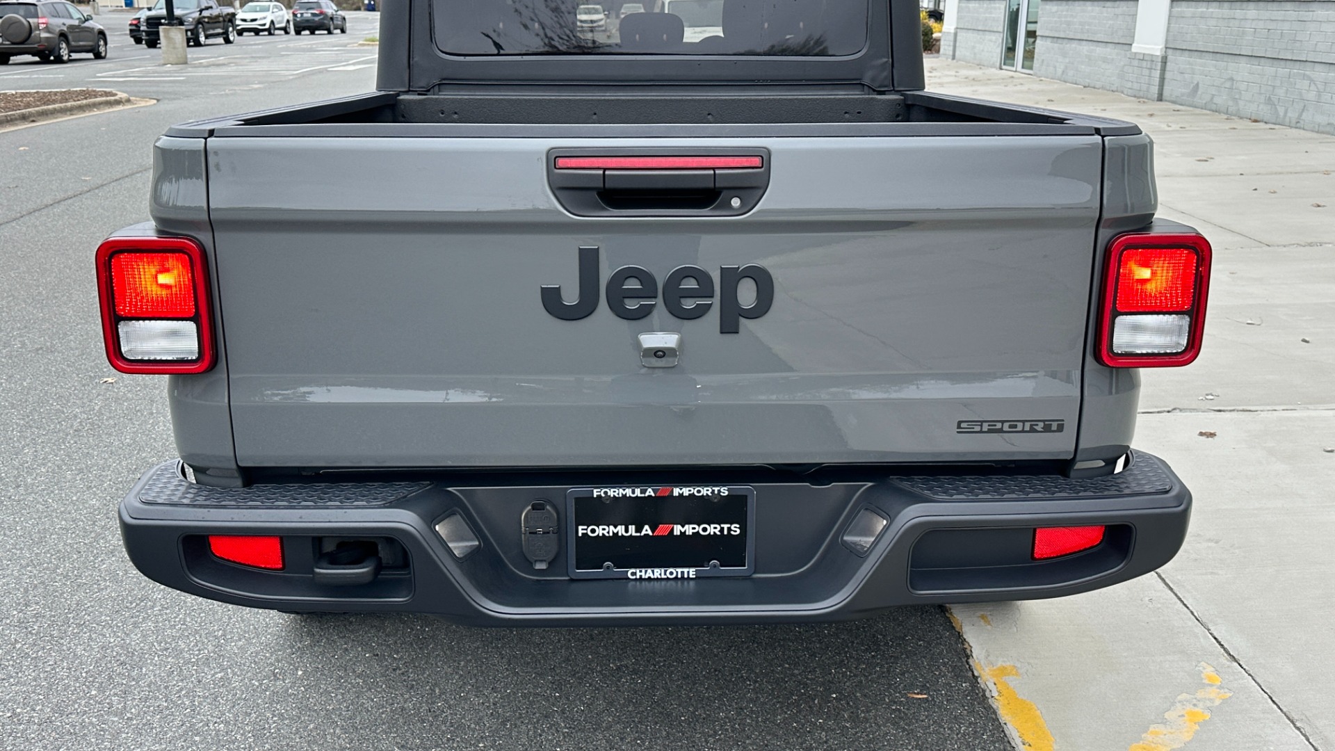 Used 2020 Jeep Gladiator Sport S / FUEL WHEELS / LED LIGHTS / S PACKAGE / BLACKOUT TRIM for sale Sold at Formula Imports in Charlotte NC 28227 10