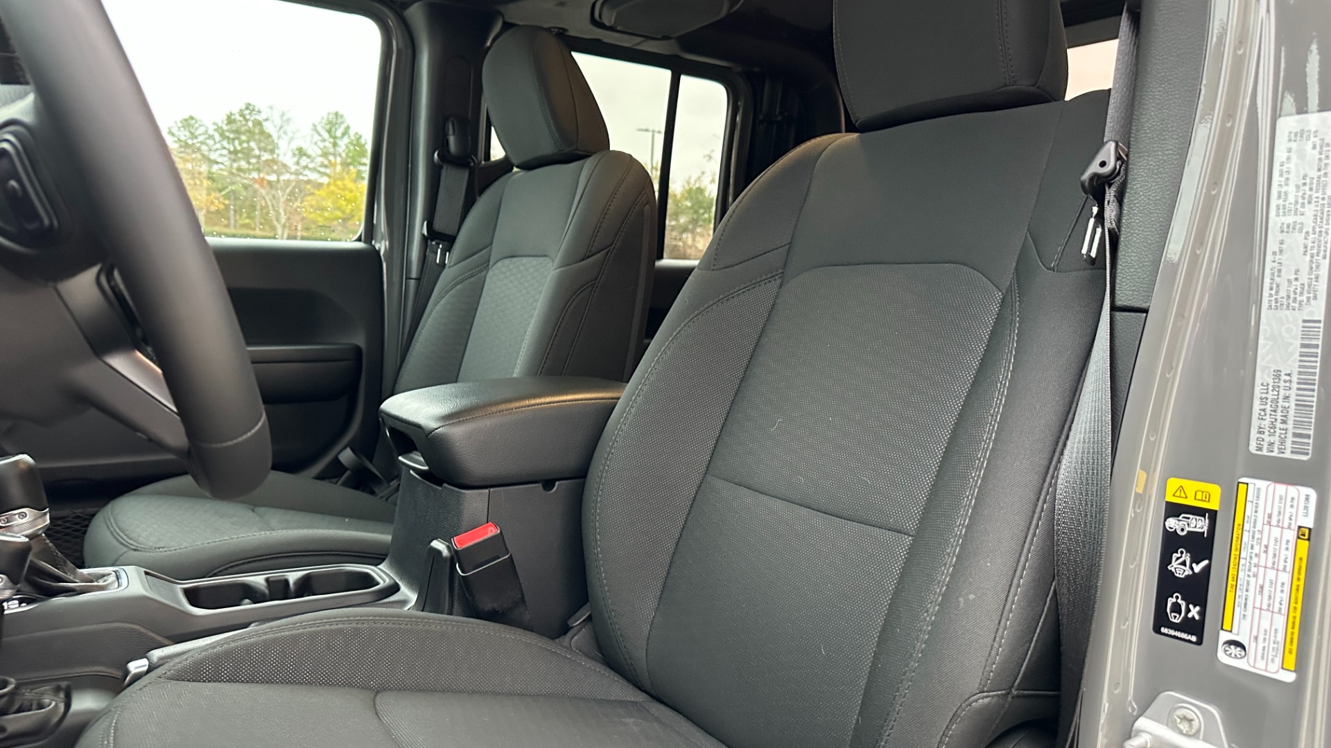 Used 2020 Jeep Gladiator Sport S / FUEL WHEELS / LED LIGHTS / S PACKAGE / BLACKOUT TRIM for sale $40,995 at Formula Imports in Charlotte NC 28227 18