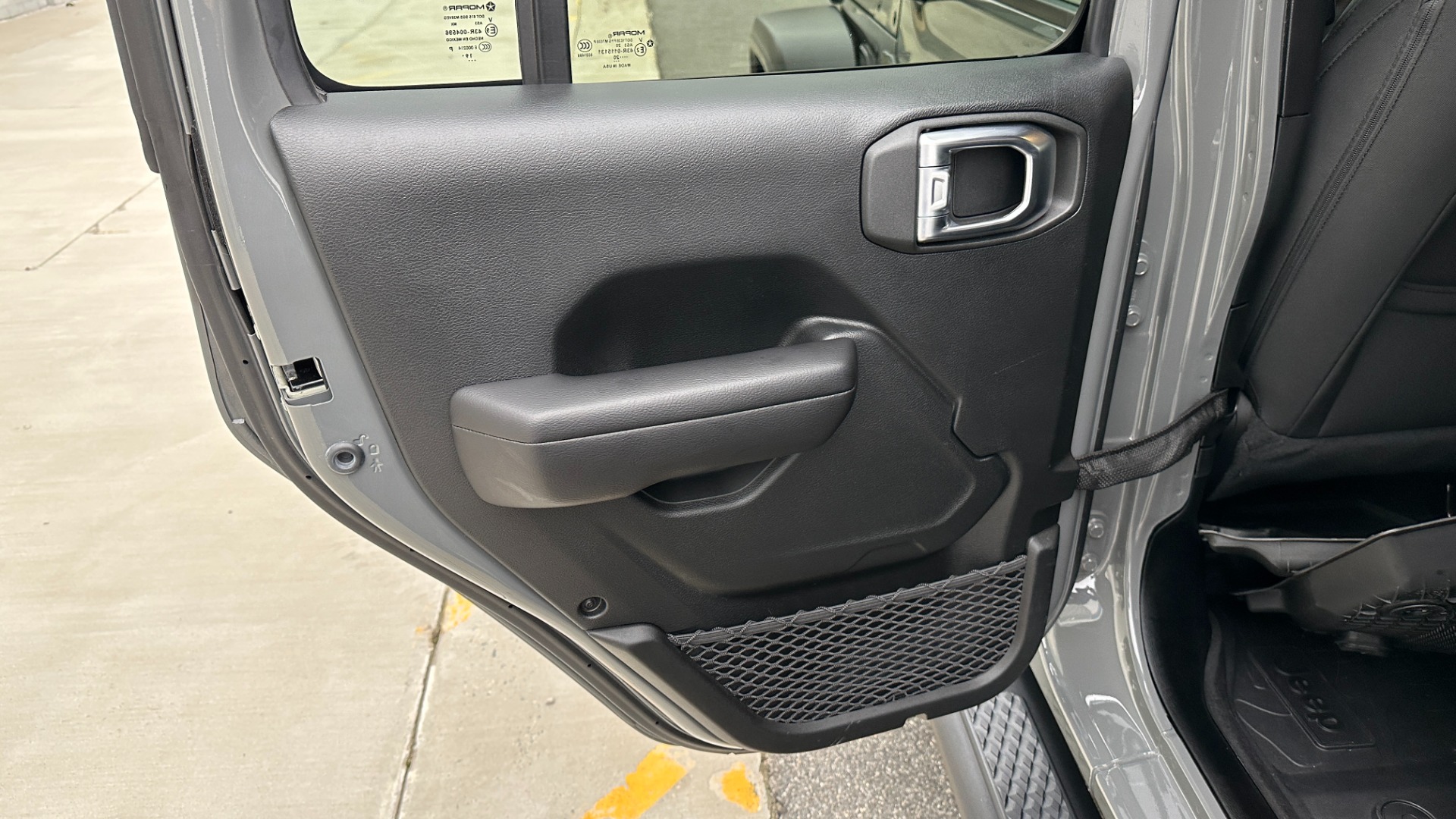 Used 2020 Jeep Gladiator Sport S / FUEL WHEELS / LED LIGHTS / S PACKAGE / BLACKOUT TRIM for sale $40,995 at Formula Imports in Charlotte NC 28227 19