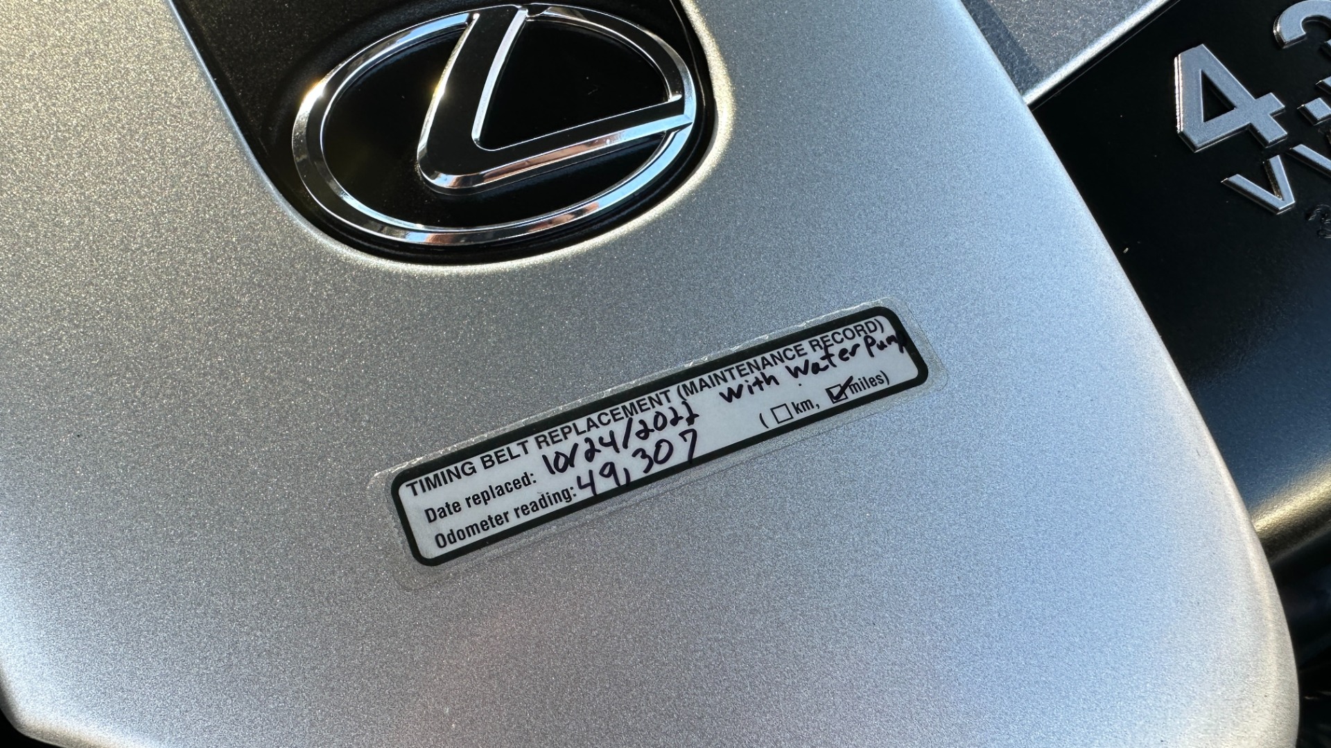 Used 2003 Lexus SC 430 HARD TOP CONVERTIBLE / TAN LEATHER INTERIOR / LOW MILES / 4.3L V8 ENGINE for sale $23,995 at Formula Imports in Charlotte NC 28227 26