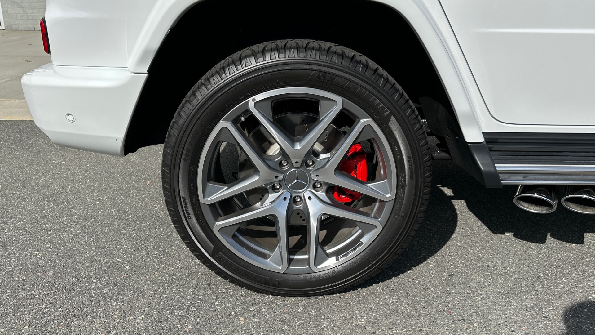 Used 2021 Mercedes-Benz G-Class AMG G63 / AMG EXCLUSIVE INTERIOR / CARBON FIBER / DIAMOND STITCH / 21IN AMG for sale Sold at Formula Imports in Charlotte NC 28227 45