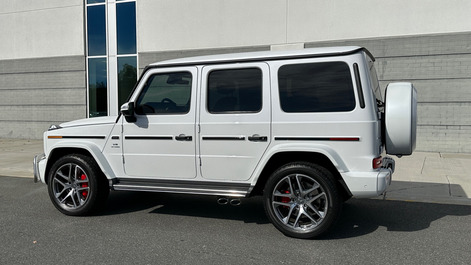 Used 2021 Mercedes-Benz G-Class AMG G63 / AMG EXCLUSIVE INTERIOR / CARBON FIBER / DIAMOND STITCH / 21IN AMG for sale Sold at Formula Imports in Charlotte NC 28227 6
