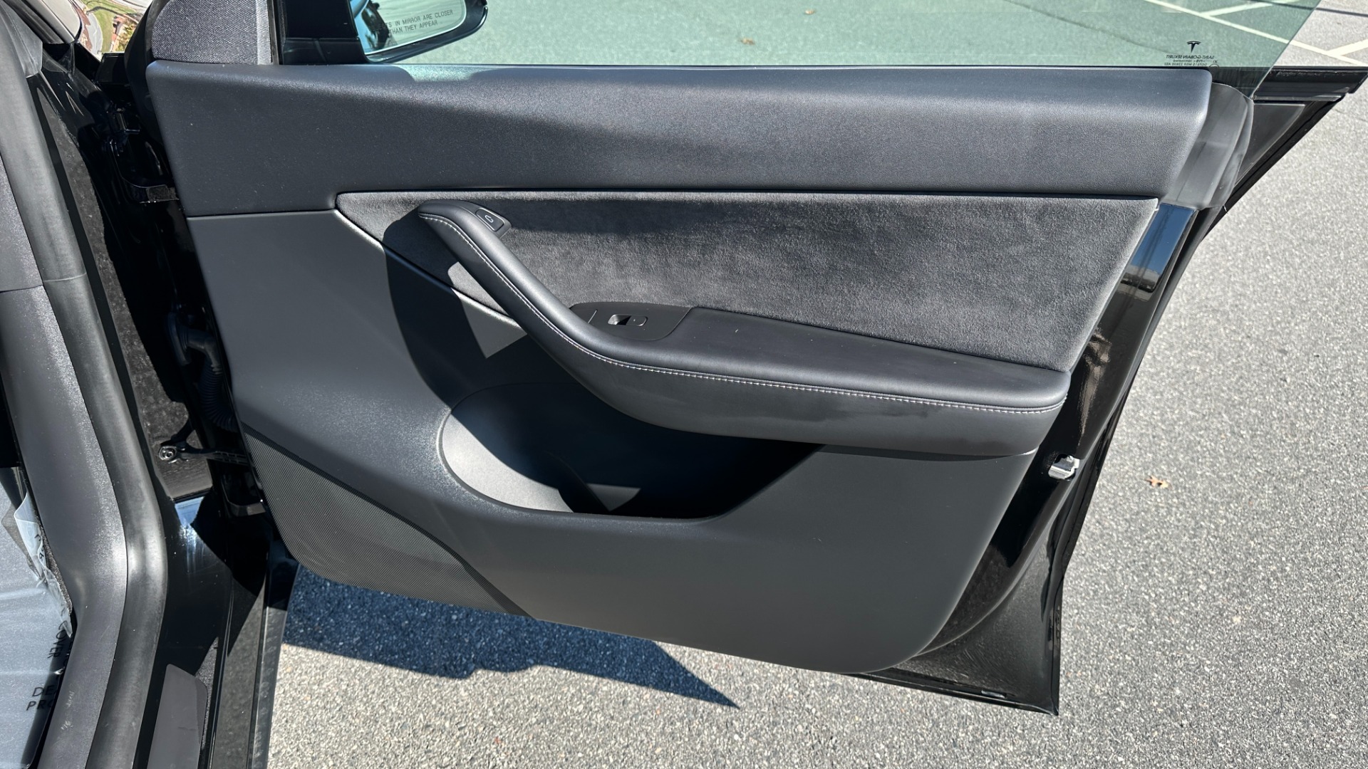 Used 2021 Tesla Model Y PERFORMANCE / AWD DUAL MOTOR / AUTOPILOT / CABON FIBER / TURBINE WHEELS for sale $61,000 at Formula Imports in Charlotte NC 28227 34
