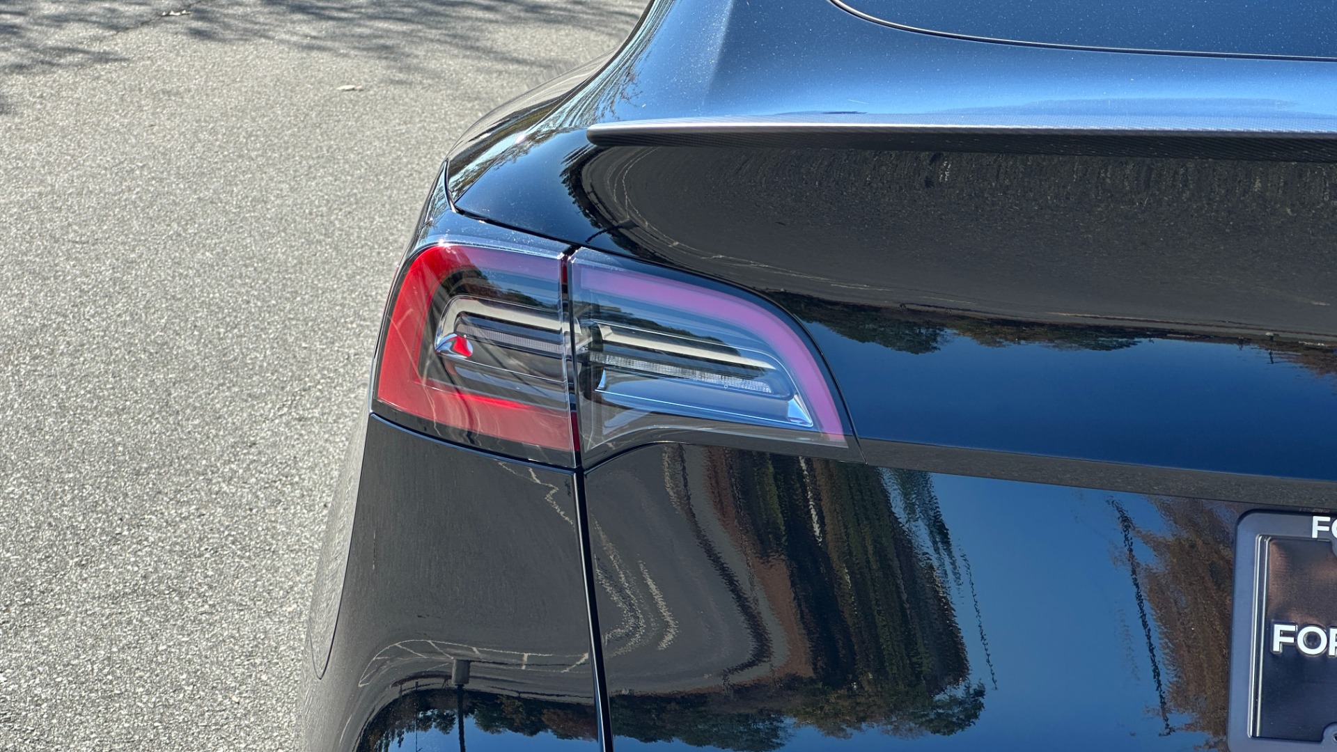 Used 2021 Tesla Model Y PERFORMANCE / AWD DUAL MOTOR / AUTOPILOT / CABON FIBER / TURBINE WHEELS for sale Sold at Formula Imports in Charlotte NC 28227 43