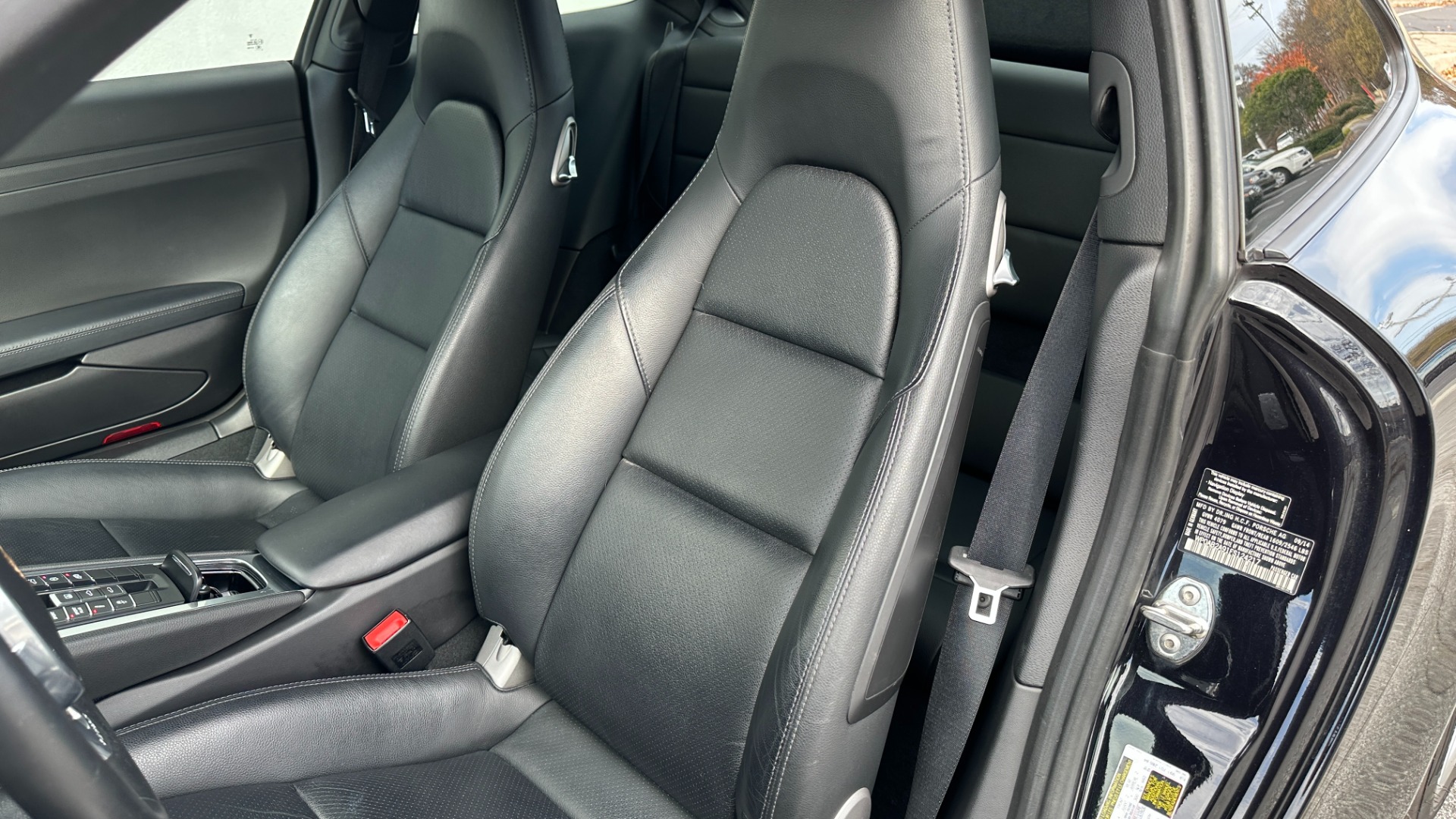 Used 2015 Porsche 911 CARRERA S / PEMIUM PACKAGE / SPORT CHRONO / BOSE / SUNROOF for sale Sold at Formula Imports in Charlotte NC 28227 13