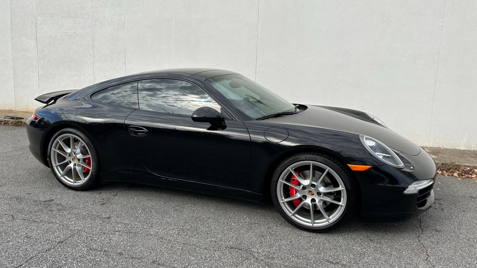 Used 2015 Porsche 911 CARRERA S / PEMIUM PACKAGE / SPORT CHRONO / BOSE / SUNROOF for sale Sold at Formula Imports in Charlotte NC 28227 6