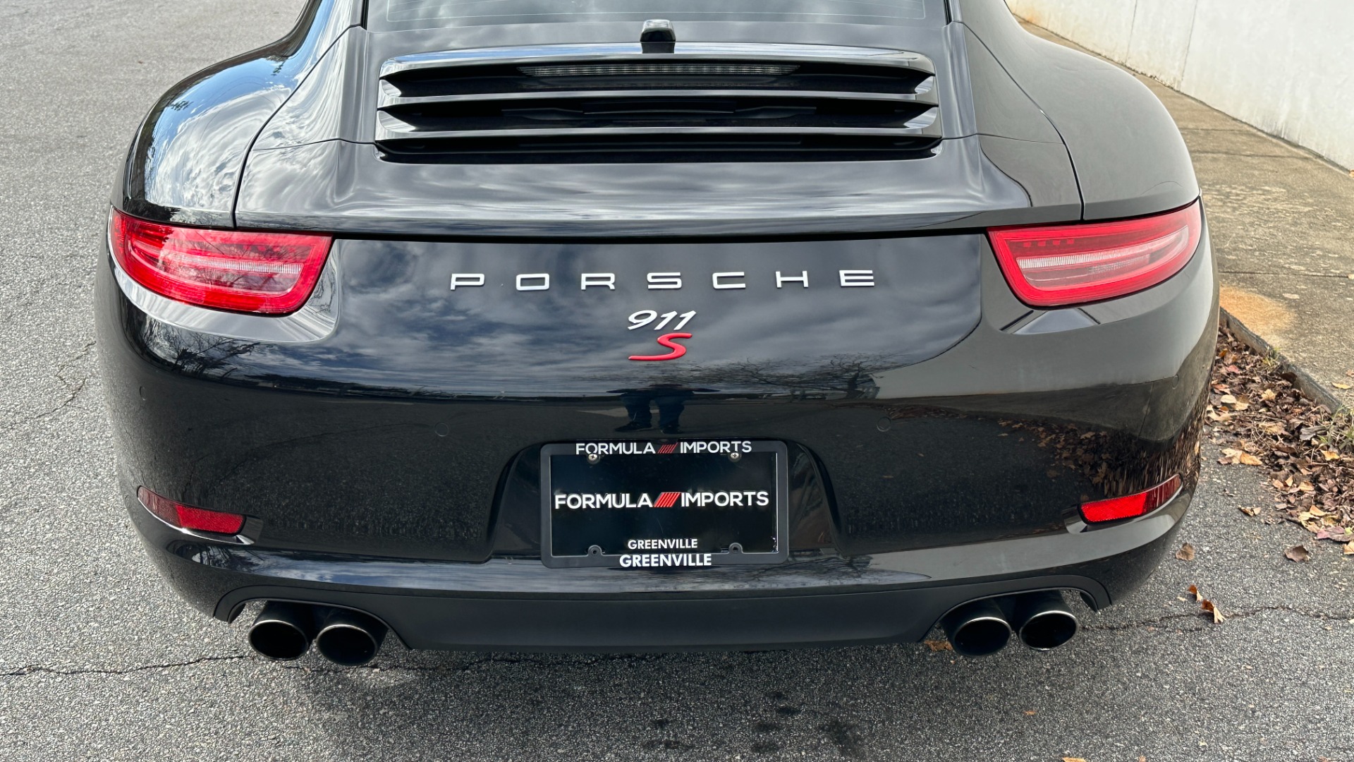 Used 2015 Porsche 911 CARRERA S / PEMIUM PACKAGE / SPORT CHRONO / BOSE / SUNROOF for sale Sold at Formula Imports in Charlotte NC 28227 8