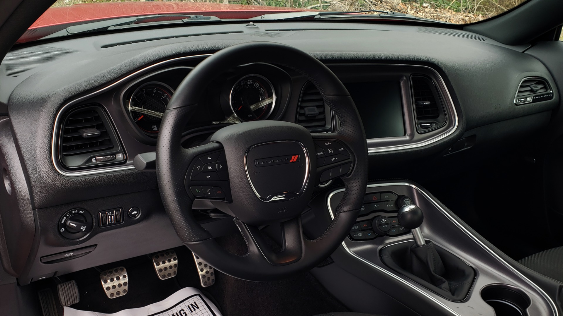 Used 2016 Dodge CHALLENGER R/T SCAT PACK / TECHNOLOGY / ALPINE / 6-SPEED MAN for sale Sold at Formula Imports in Charlotte NC 28227 39