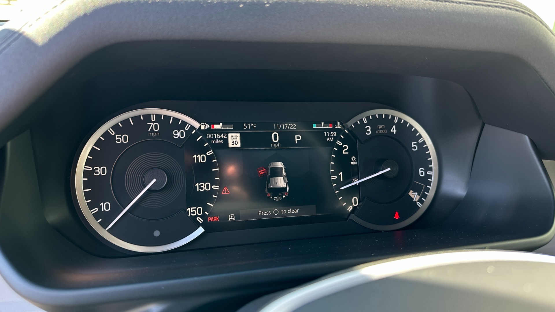 Used 2023 Land Rover Defender S / 30TH ANNIVERSARY EDITION / AIR SUSPENSION / TOWING / OFFROAD PACKAGE for sale Sold at Formula Imports in Charlotte NC 28227 14