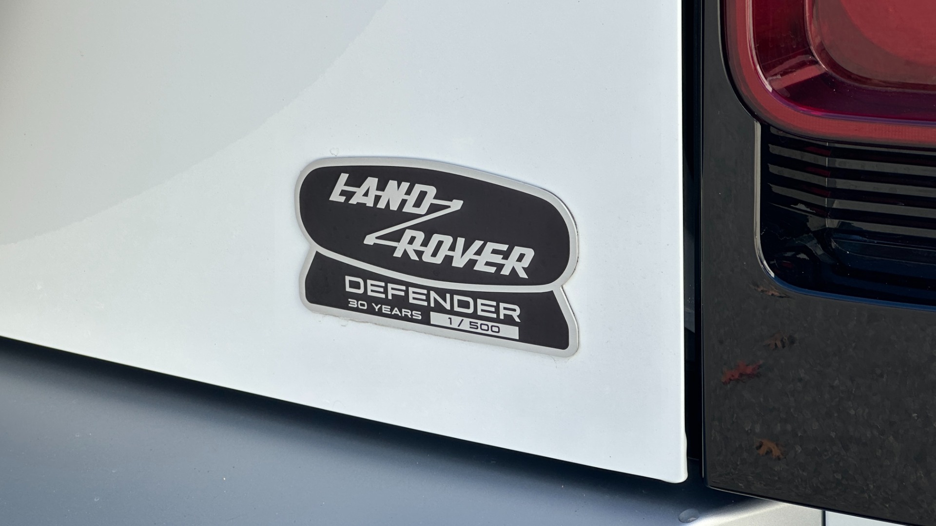 Used 2023 Land Rover Defender S / 30TH ANNIVERSARY EDITION / AIR SUSPENSION / TOWING / OFFROAD PACKAGE for sale $94,999 at Formula Imports in Charlotte NC 28227 43