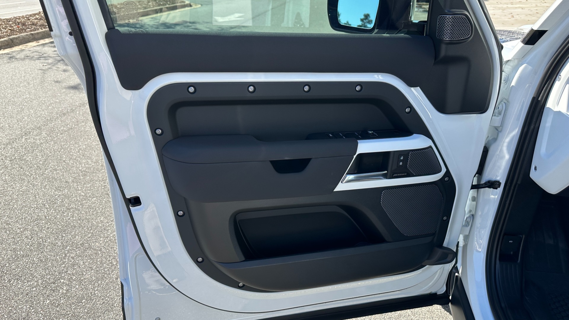 Used 2023 Land Rover Defender S / 30TH ANNIVERSARY EDITION / AIR SUSPENSION / TOWING / OFFROAD PACKAGE for sale Sold at Formula Imports in Charlotte NC 28227 9