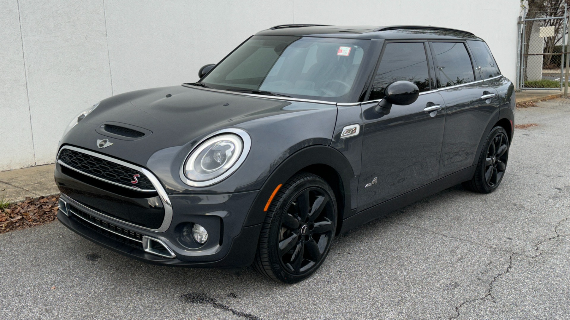 Used 2017 MINI Clubman Cooper S / FULLY LOADED / JOHN COOPER WORKS / HEADS UP / PREMIUM / COLD WEA for sale $24,995 at Formula Imports in Charlotte NC 28227 2